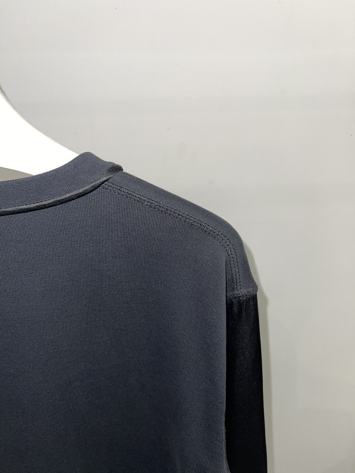 Alexander McQueen FW16 Alexander Mcqueen Small Logo Silk Sleeves Crewneck Size US M / EU 48-50 / 2 - 5 Thumbnail