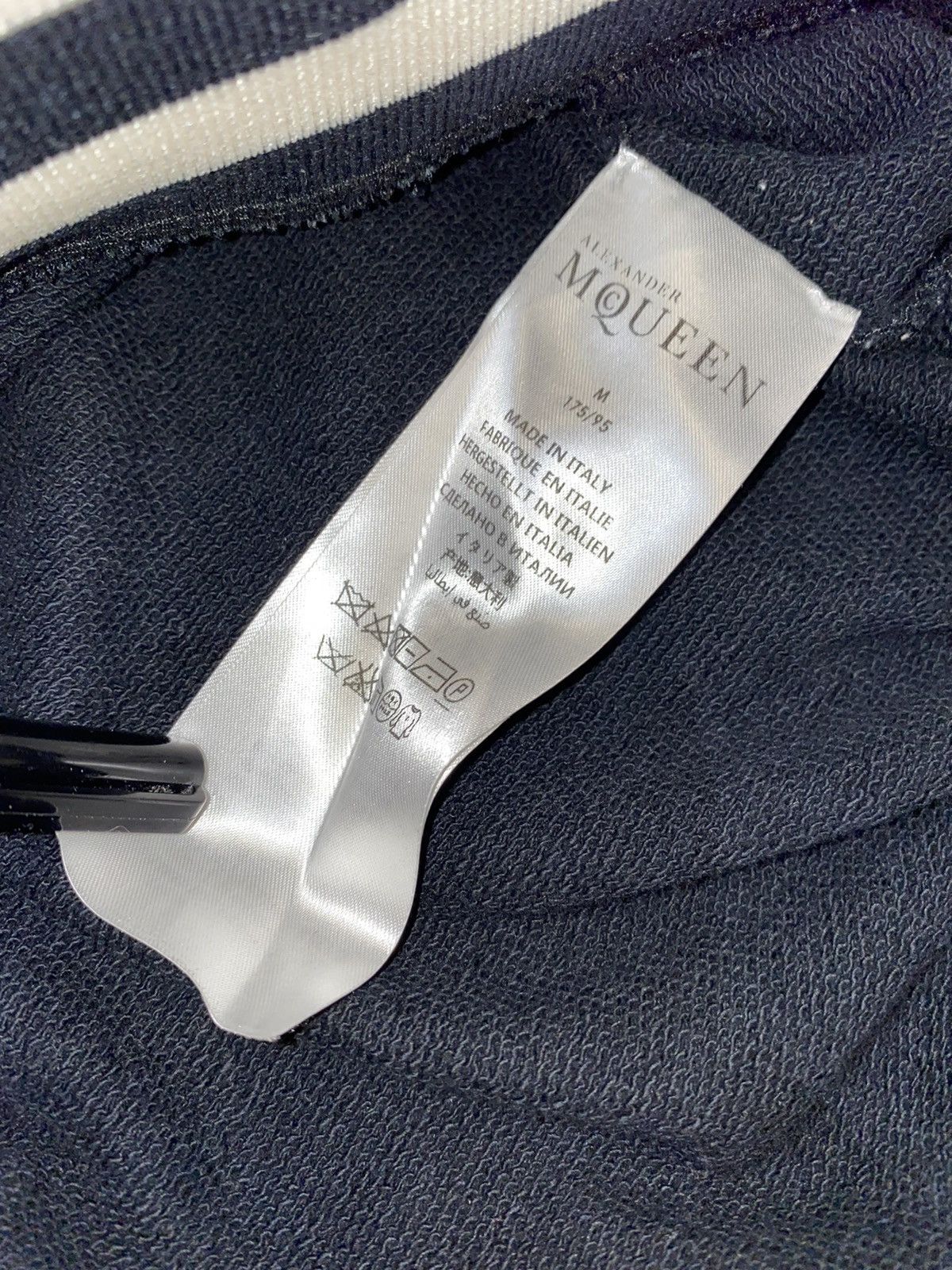 Alexander McQueen FW16 Alexander Mcqueen Small Logo Silk Sleeves Crewneck Size US M / EU 48-50 / 2 - 12 Thumbnail