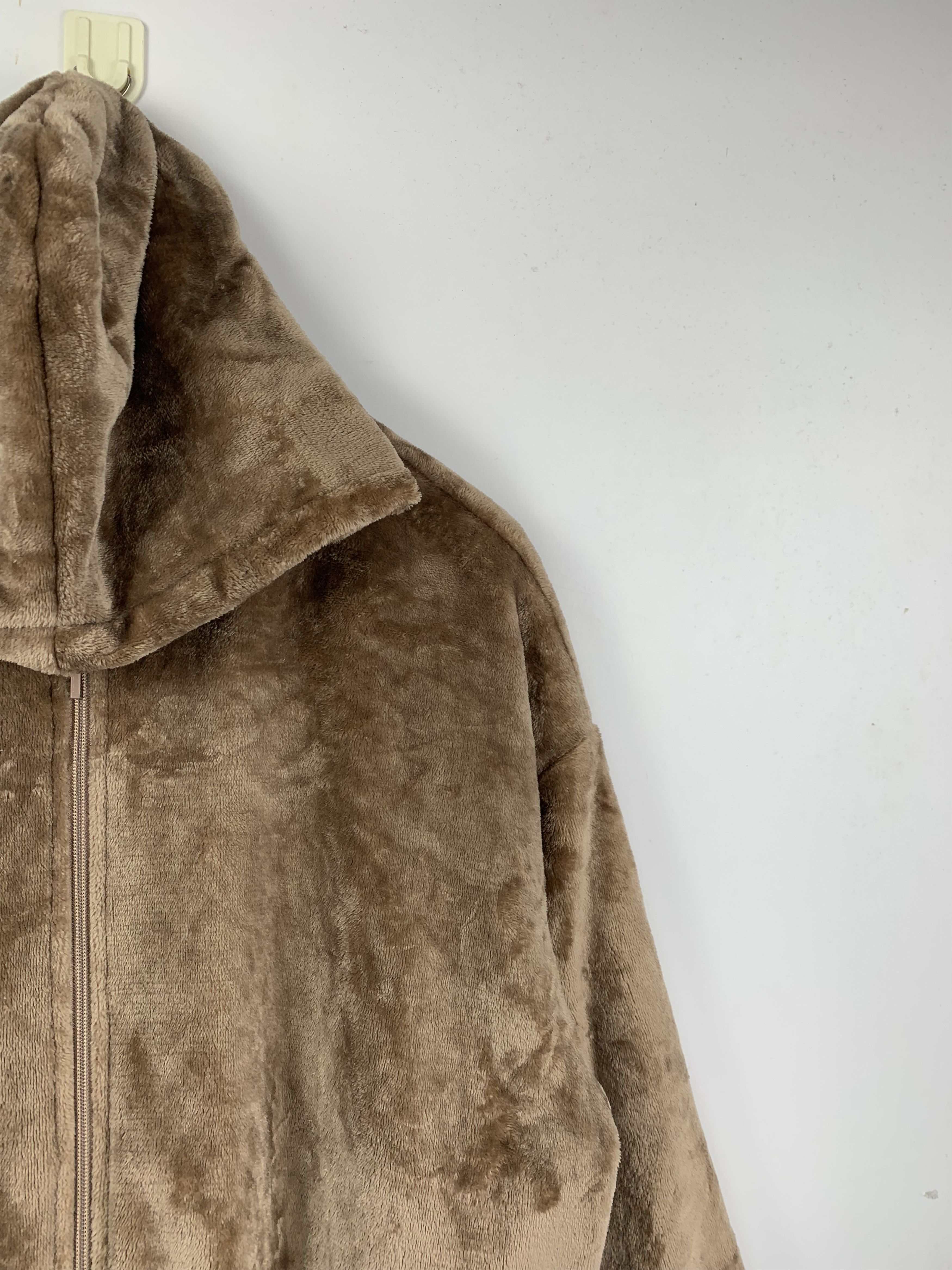 Japanese Brand Vintage Lutique Hoodie Zip Up Sherpa Fleece Jacket Size US L / EU 52-54 / 3 - 6 Thumbnail