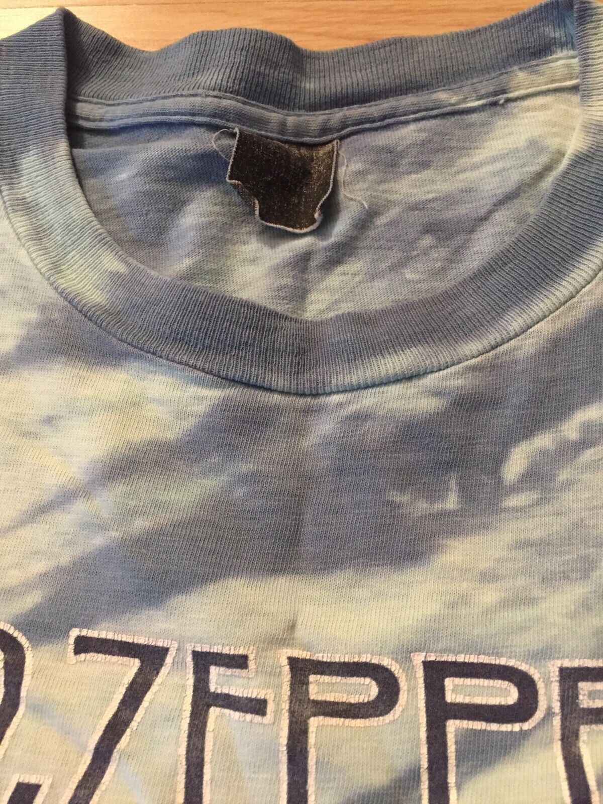 Band Tees 1984 Led Zeppelin Tee RARE Size US L / EU 52-54 / 3 - 5 Thumbnail