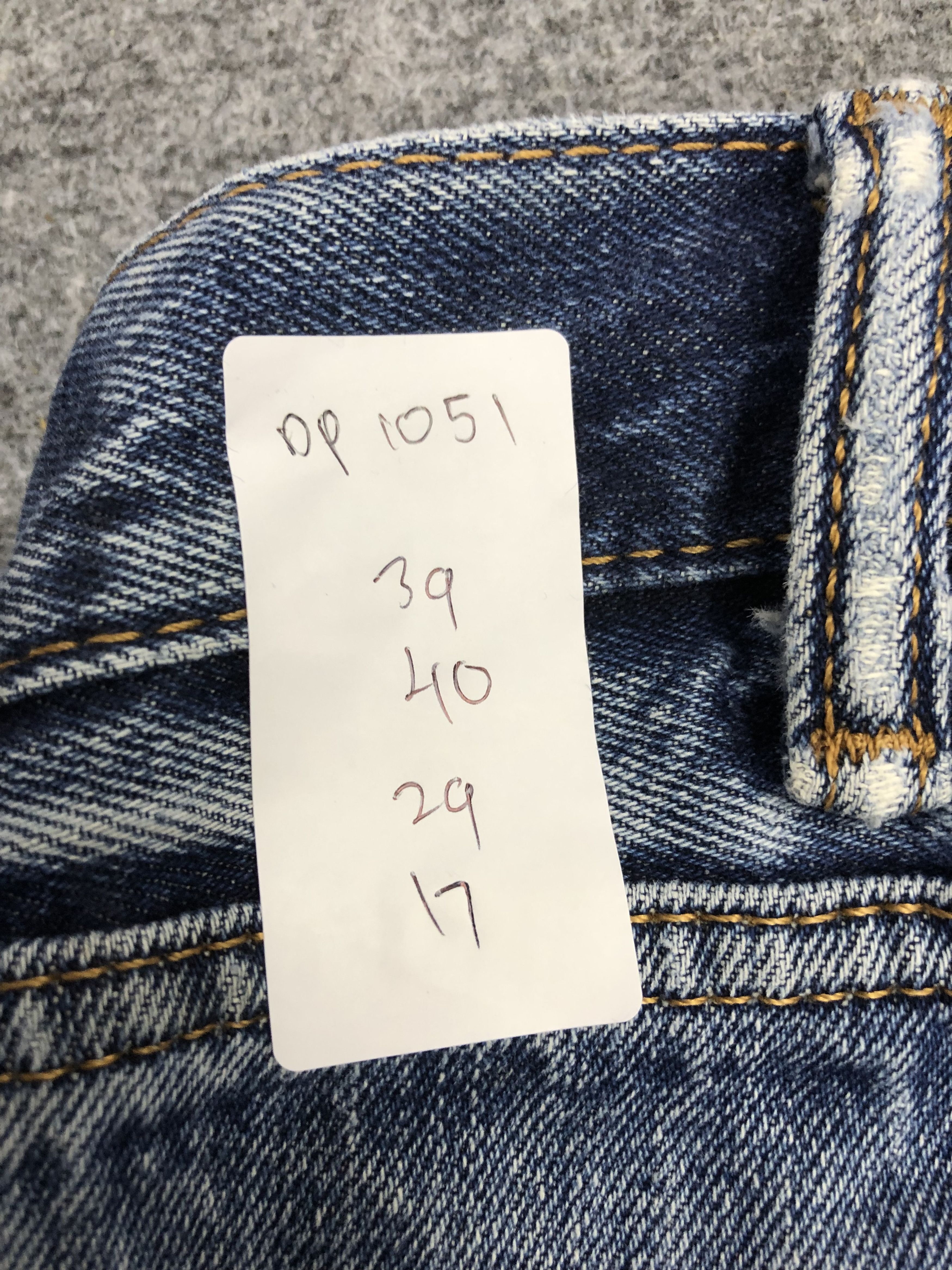 Vintage Levis 505 Faded Blue Jeans