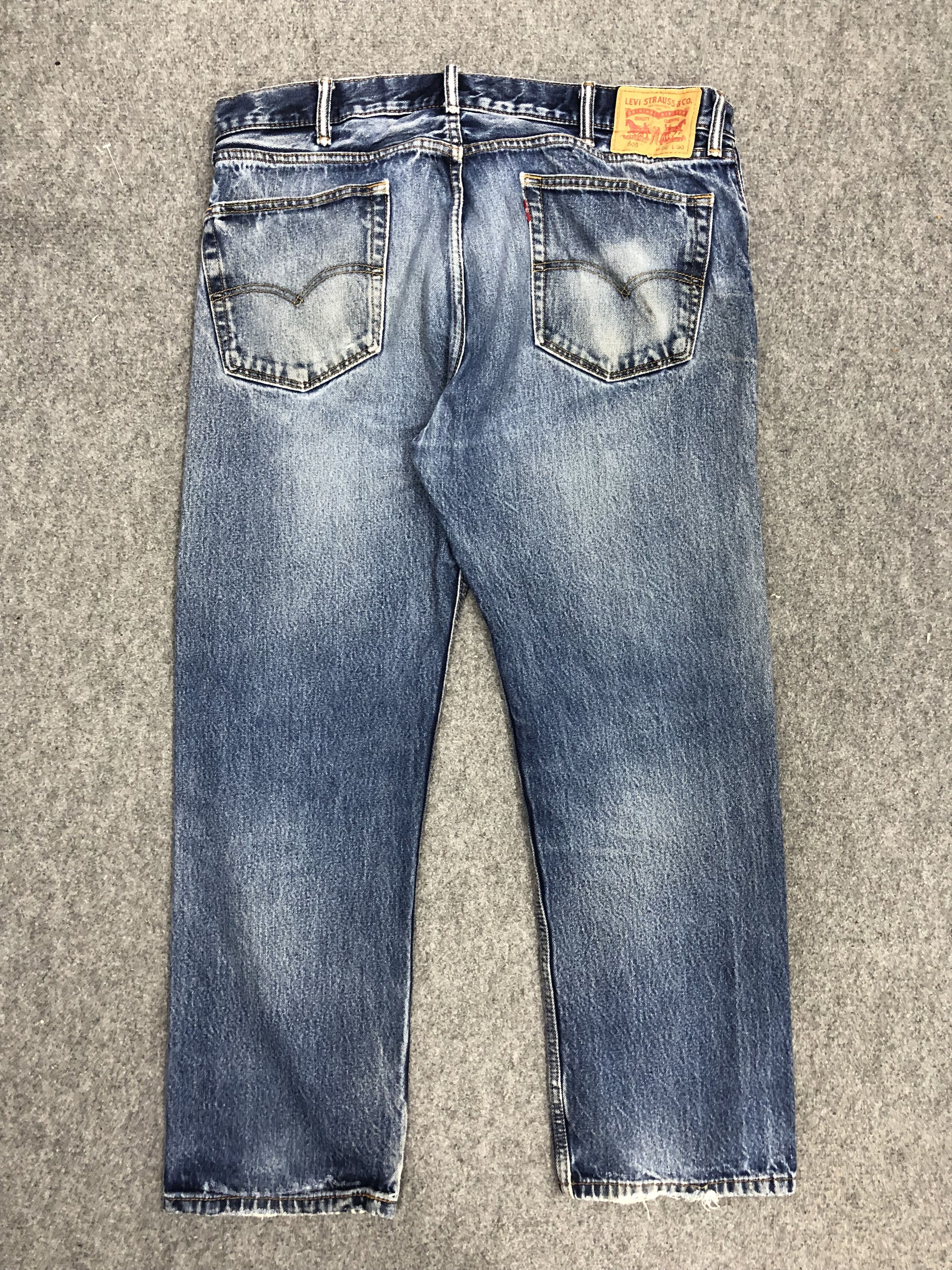 Vintage Levis 505 Faded Blue Jeans
