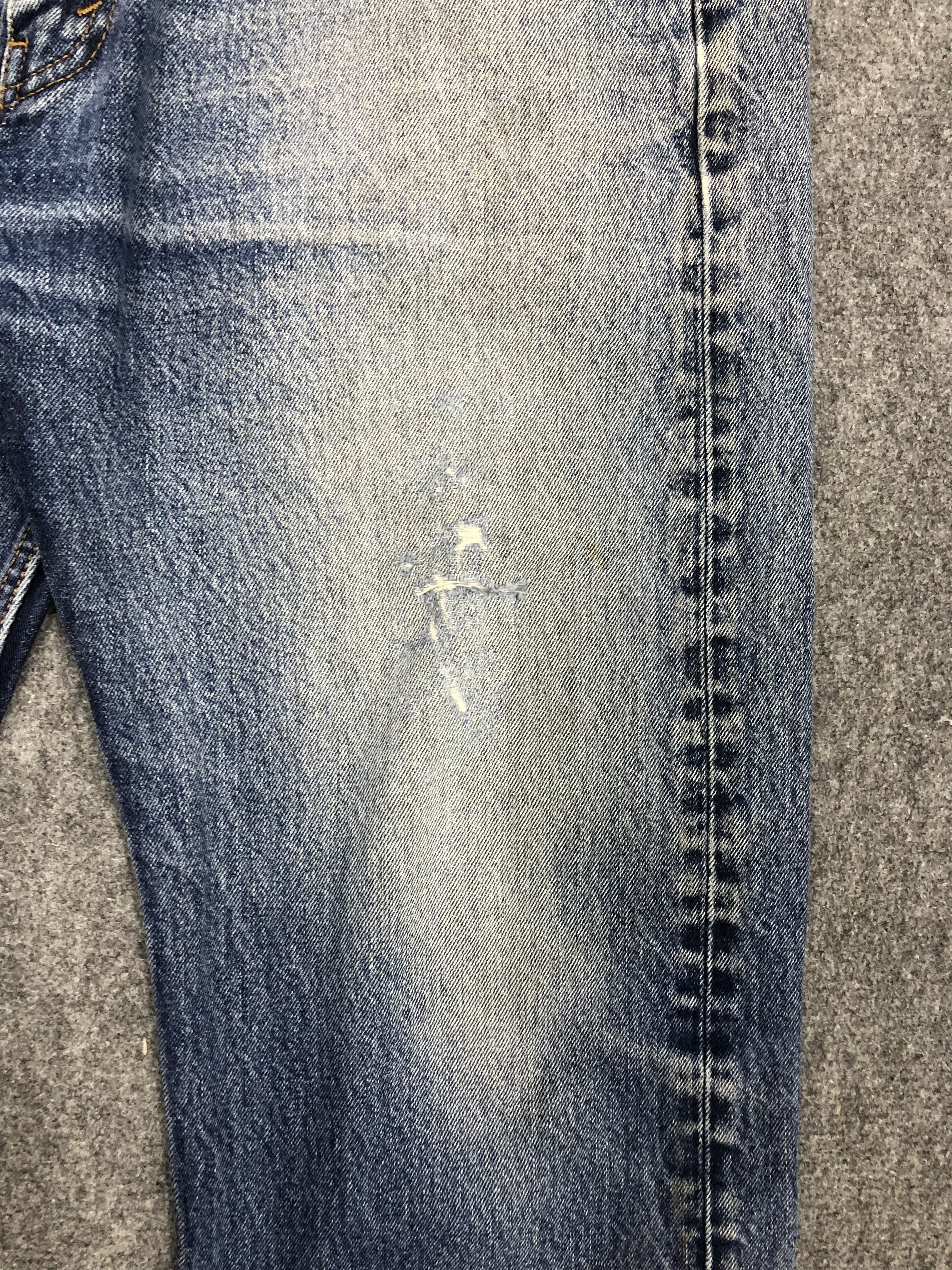 Vintage Levis 505 Faded Blue Jeans