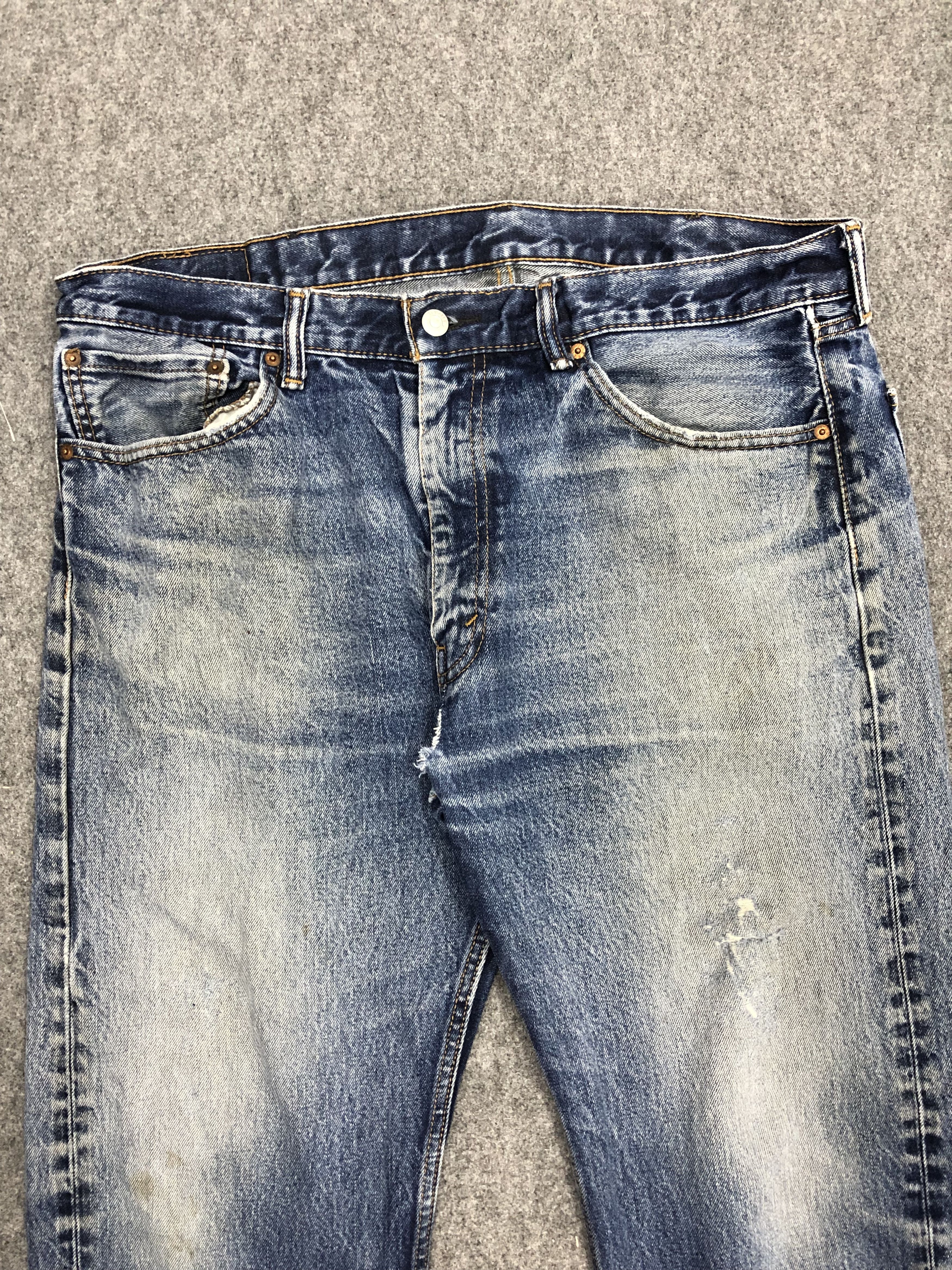 Vintage Levis 505 Faded Blue Jeans