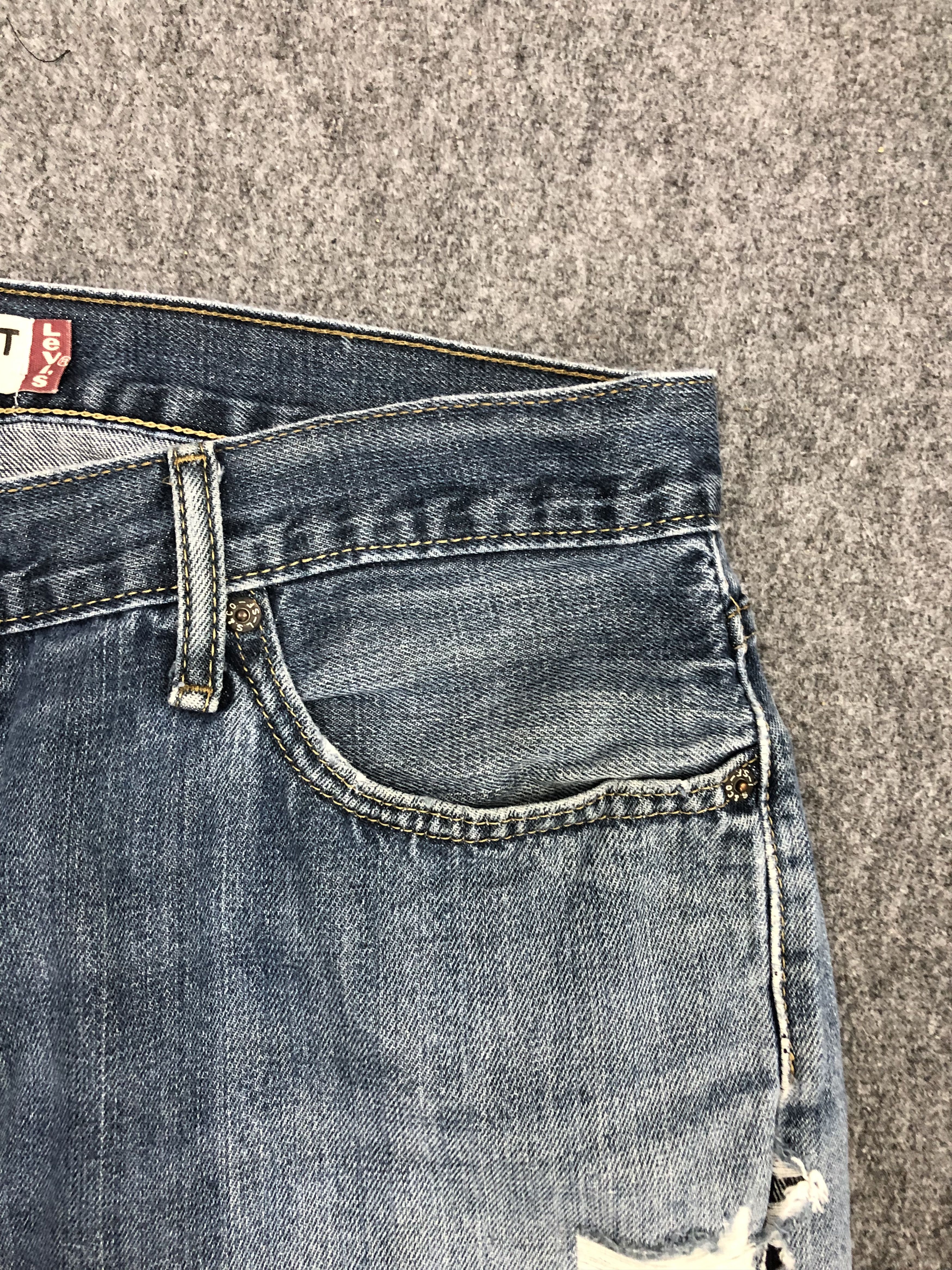 Levi's × Vintage Vintage Levis 514 Faded Blue Jeans Size US 36 / EU 52 - 8 Thumbnail
