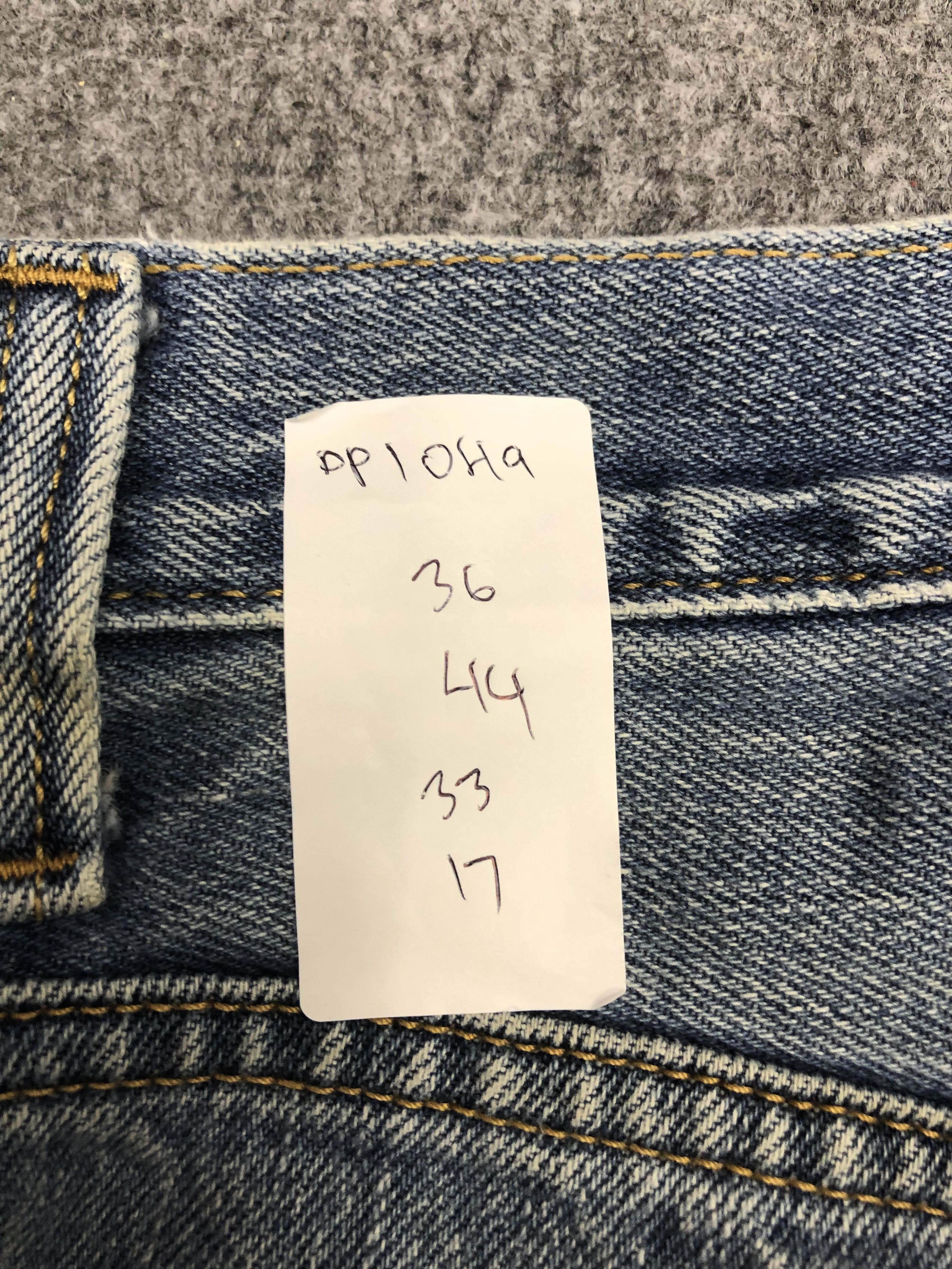 Levi's × Vintage Vintage Levis 505 Faded Blue Jeans Size US 36 / EU 52 - 14 Thumbnail