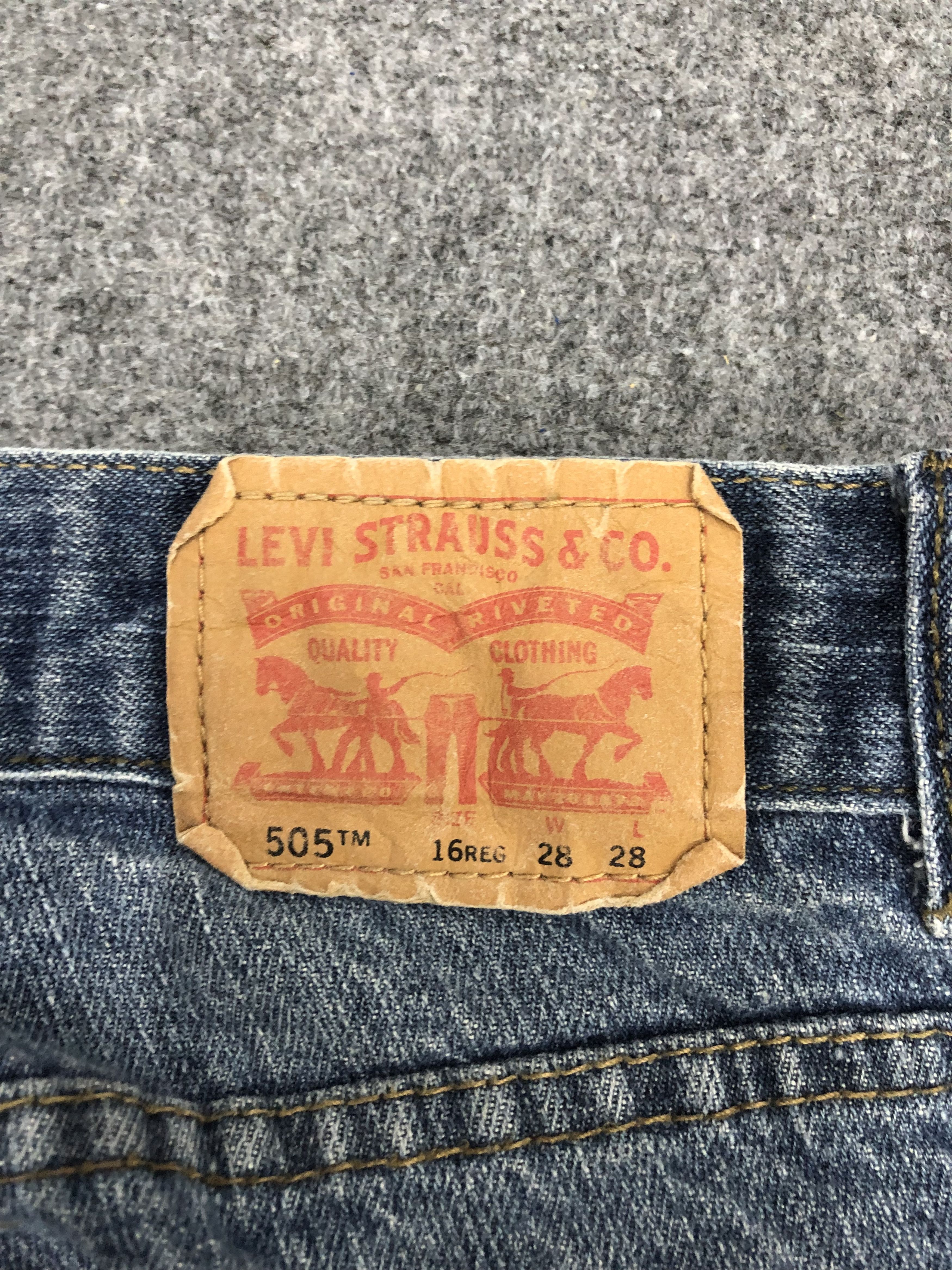 Levi's × Vintage Vintage Levis 505 Faded Blue Jeans Size US 30 / EU 46 - 5 Thumbnail