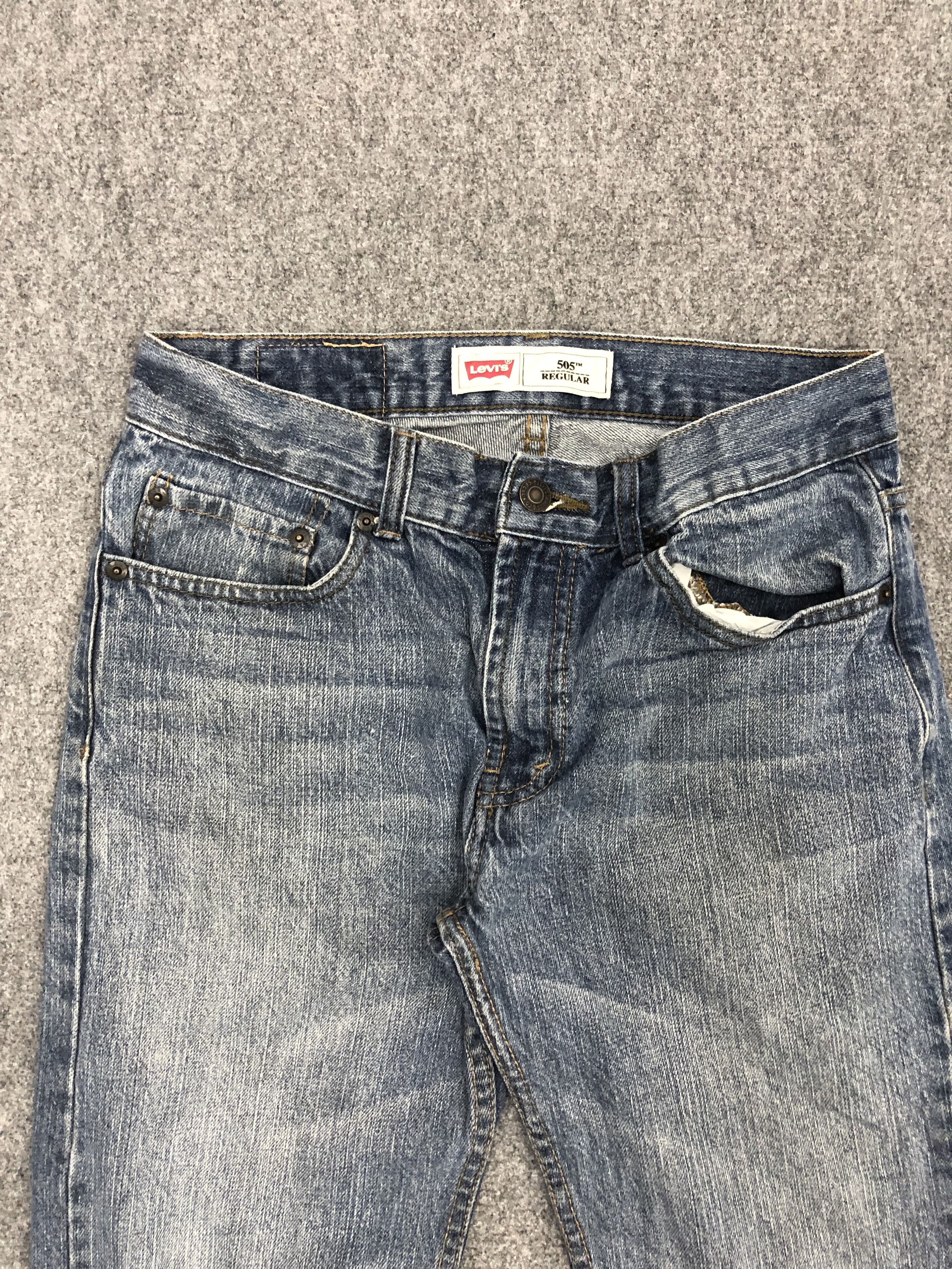 Levi's × Vintage Vintage Levis 505 Faded Blue Jeans Size US 30 / EU 46 - 2 Thumbnail