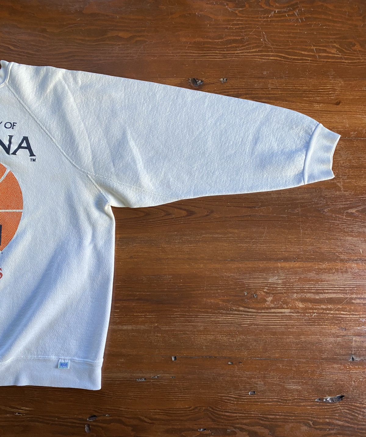 NCAA Vintage 90’s Arizona Wildcats Short Boxy Crewneck Sweatshirt Size US L / EU 52-54 / 3 - 9 Thumbnail