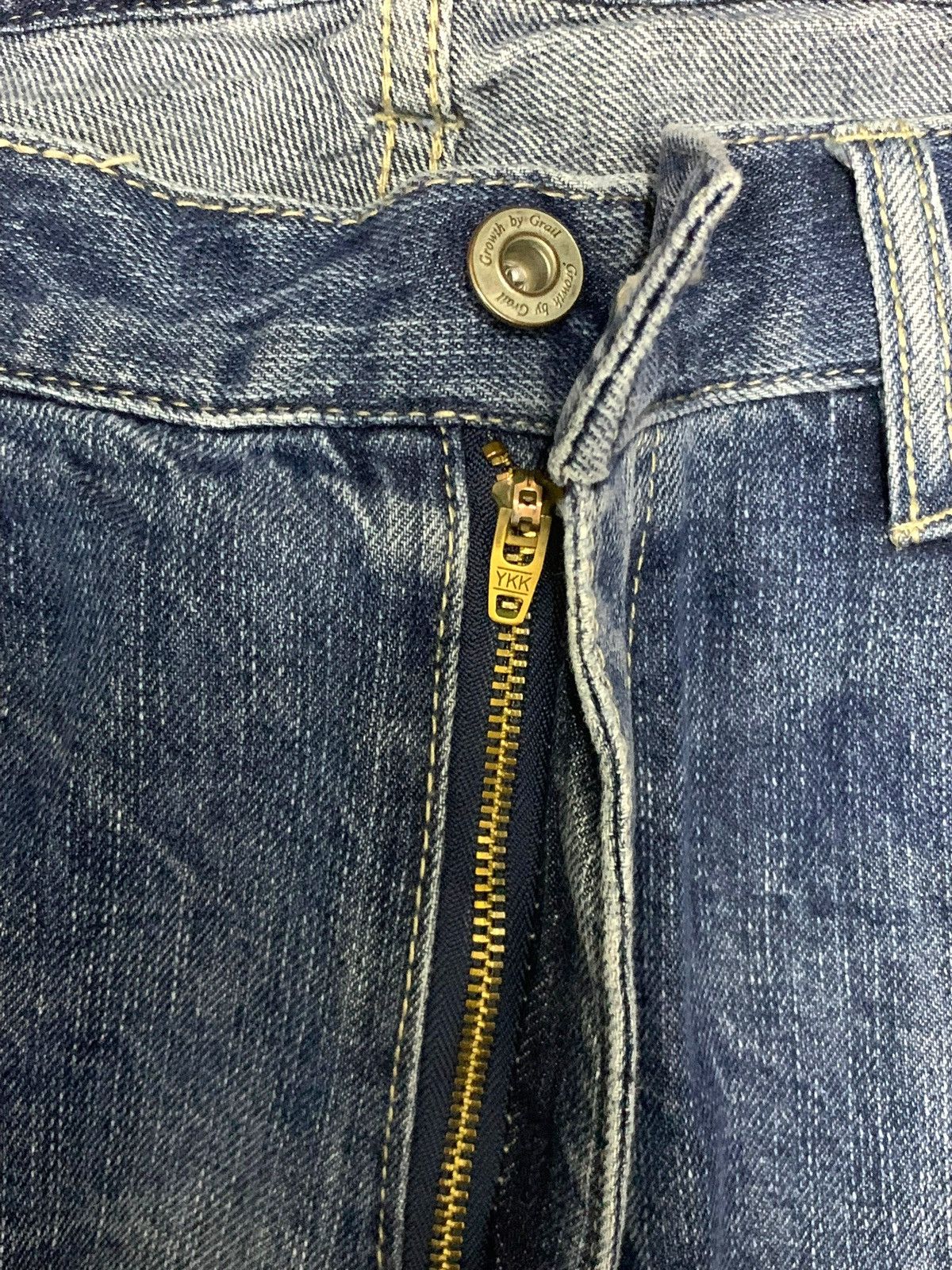 Japanese Brand Vintage Japanese Growth By Grail Distressed Jeans Size US 37 - 6 Thumbnail