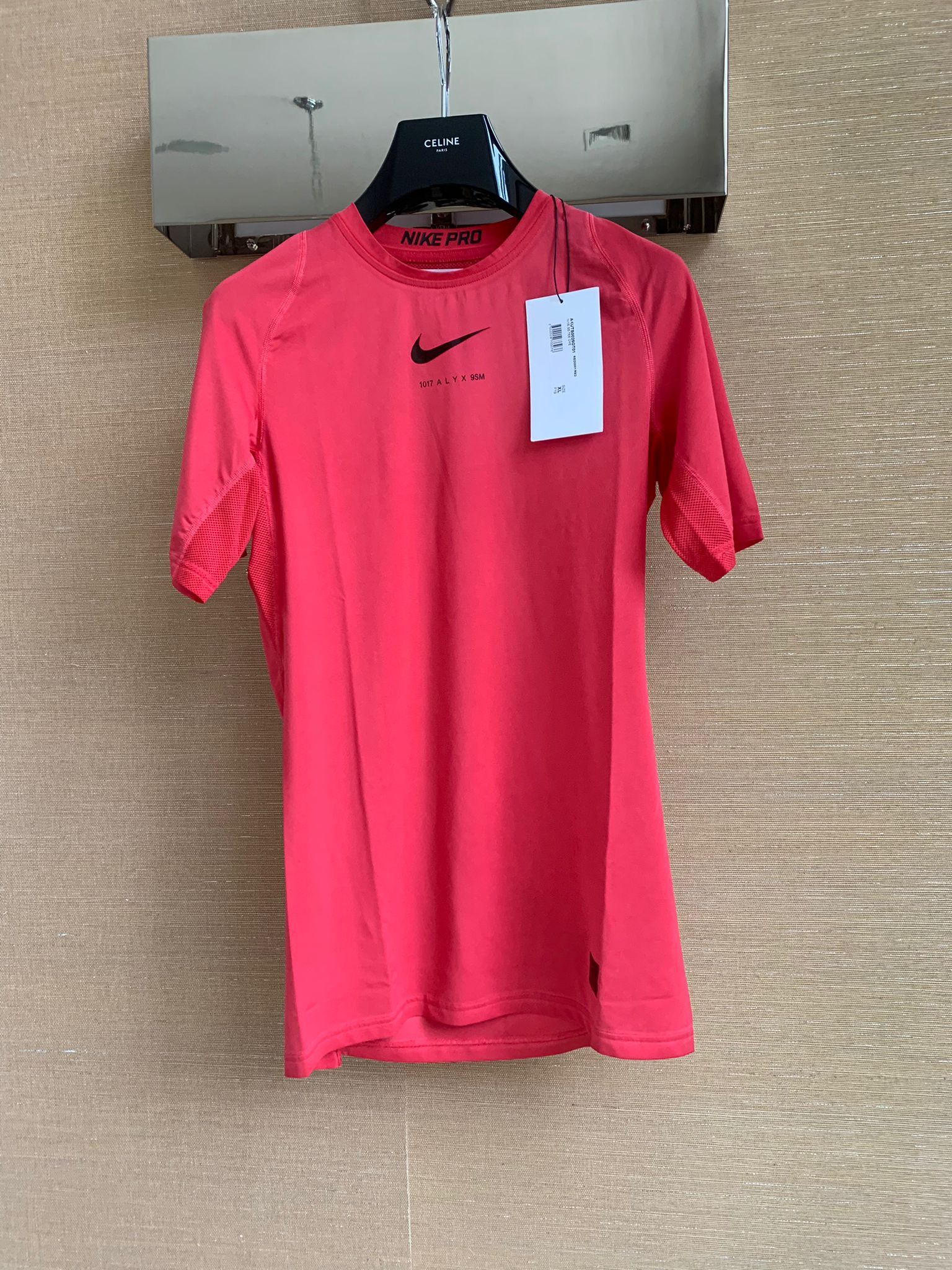 Alyx Tee, SS in Fuschia Size US XL / EU 56 / 4 - 13 Thumbnail