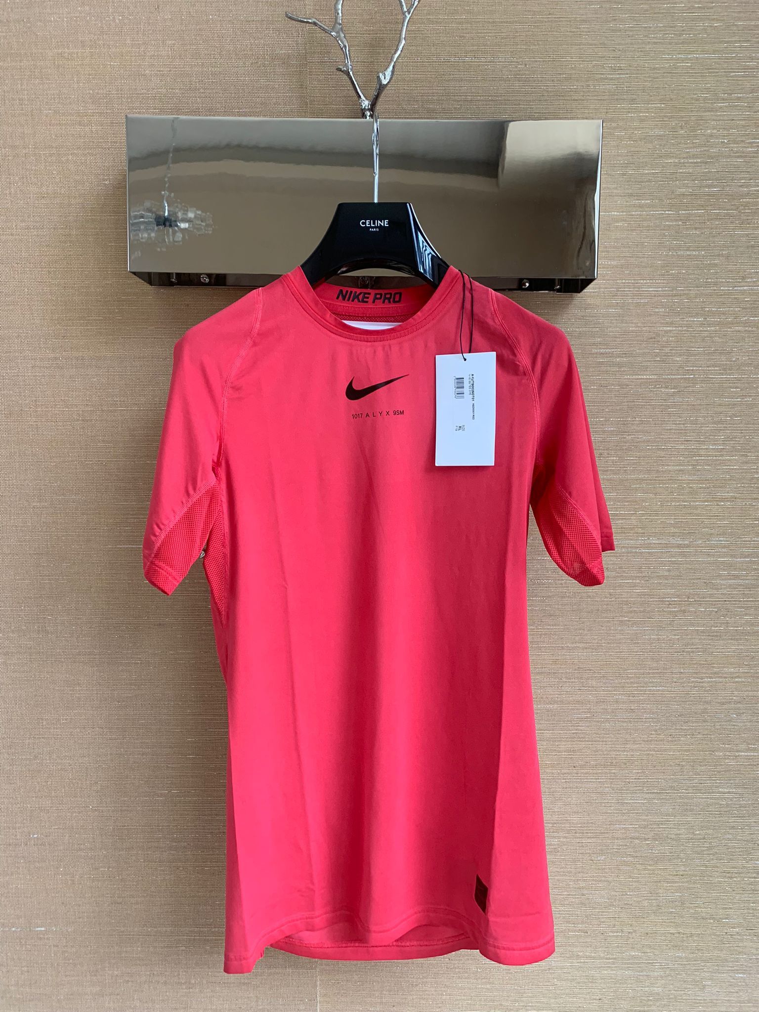 Alyx Tee, SS in Fuschia Size US XL / EU 56 / 4 - 3 Thumbnail