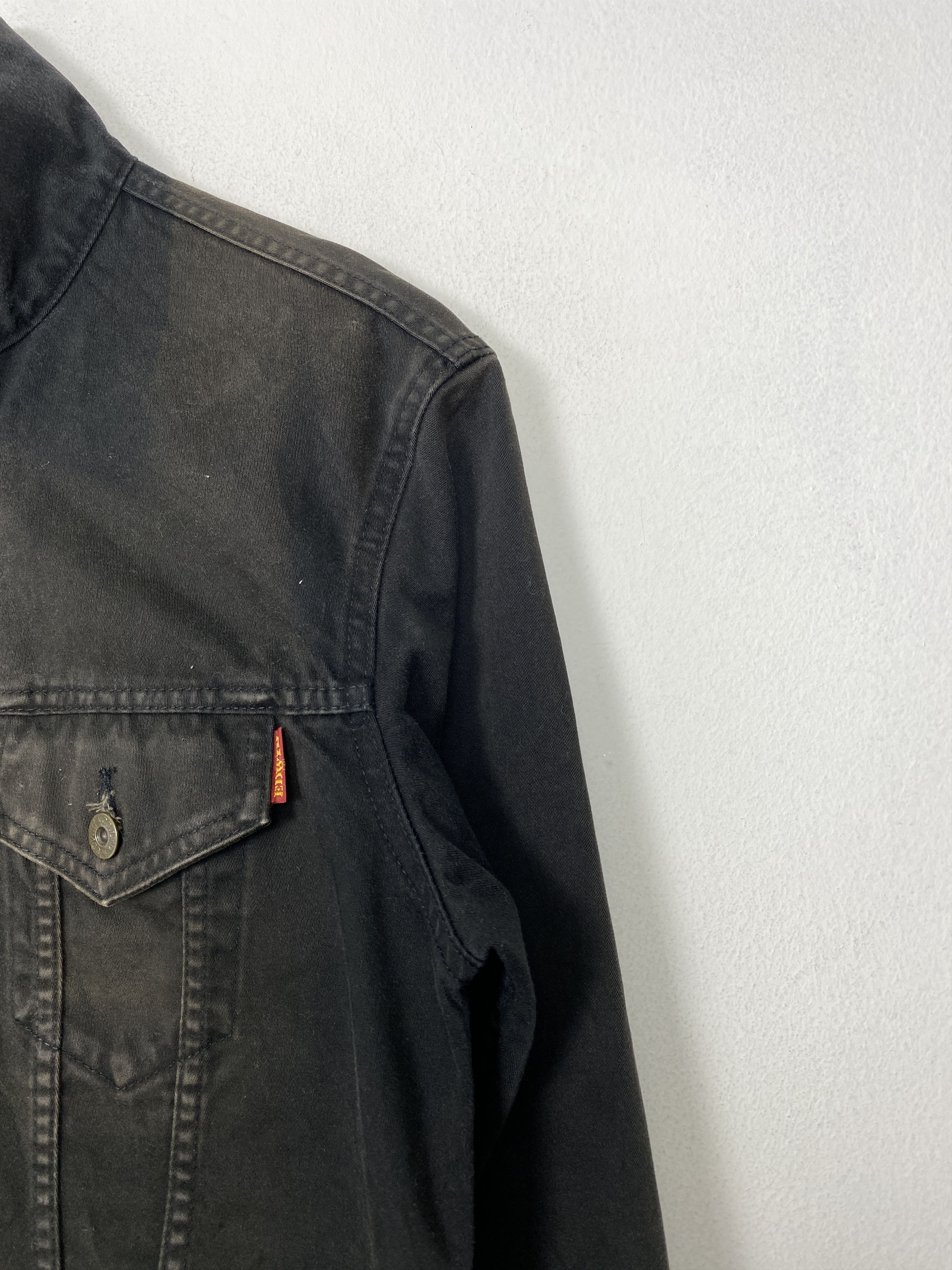 Edwin Vintage 90`s EDWIN Button Up Black Faded Denim Jacket Size US L / EU 52-54 / 3 - 6 Thumbnail