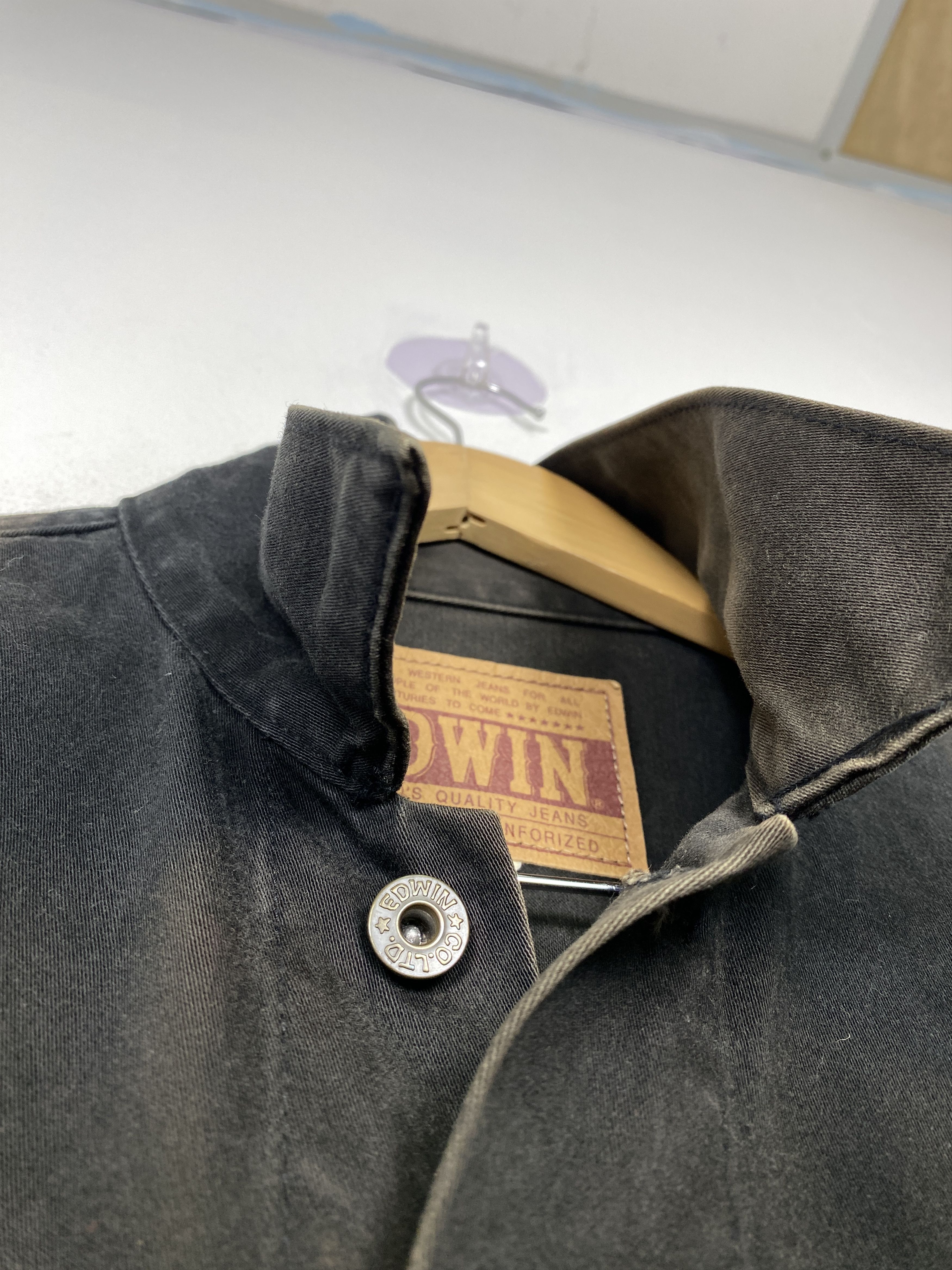 Edwin Vintage 90`s EDWIN Button Up Black Faded Denim Jacket Size US L / EU 52-54 / 3 - 10 Thumbnail
