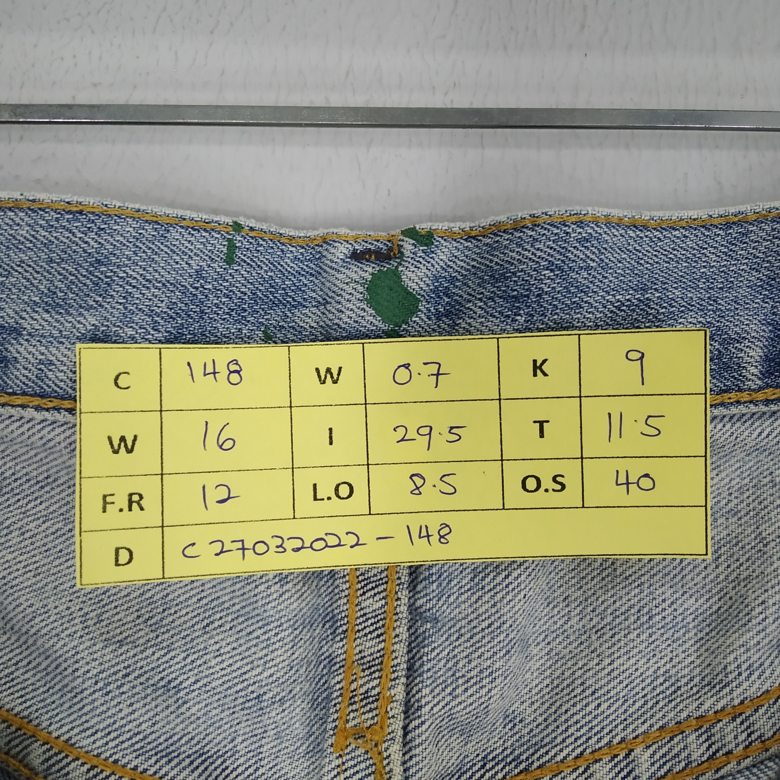 Levi's Vintage Levi's 501 Big E Ripped Denim Jeans Paint Splatter Size US 32 / EU 48 - 15 Thumbnail