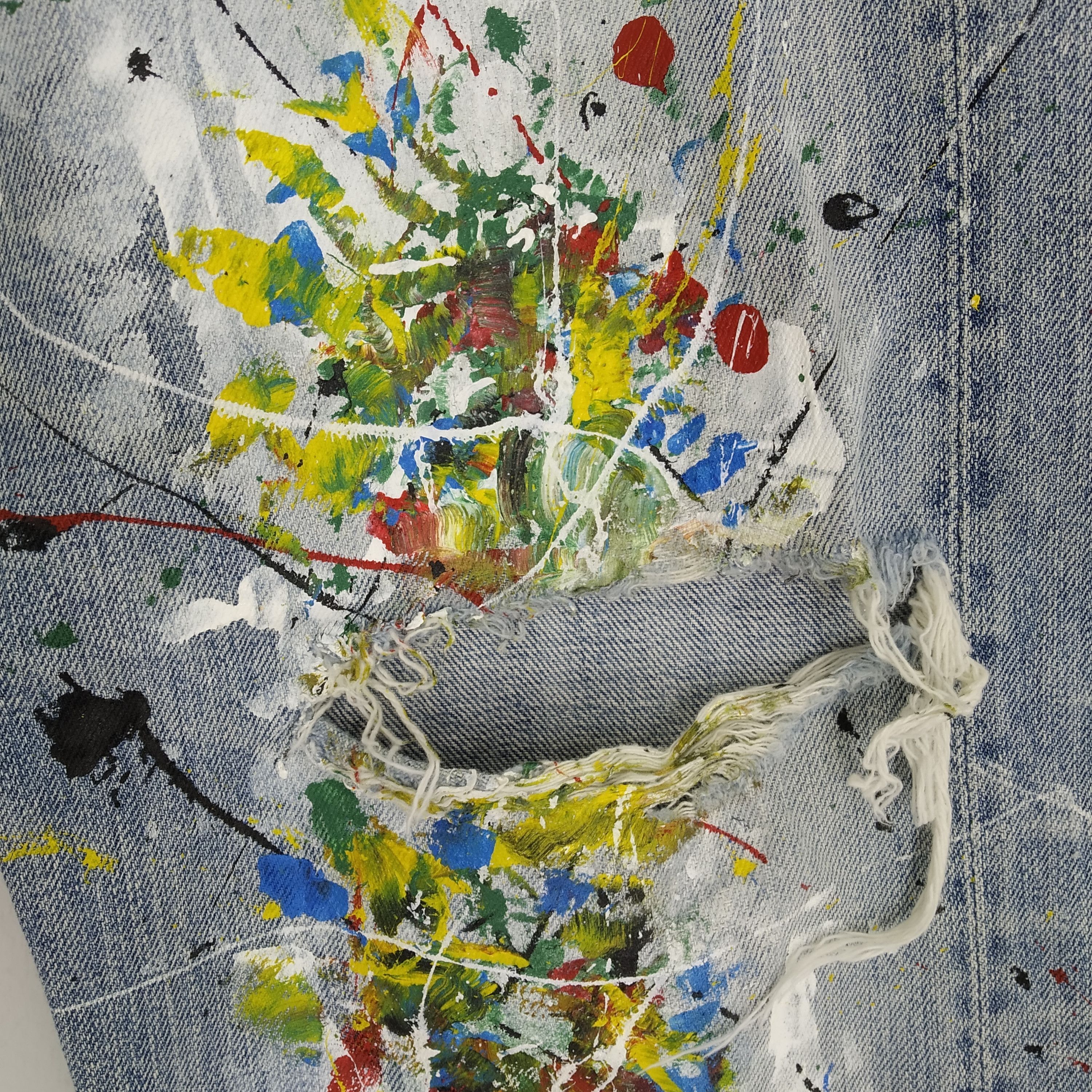 Levi's Vintage Levi's 501 Big E Ripped Denim Jeans Paint Splatter Size US 32 / EU 48 - 5 Thumbnail