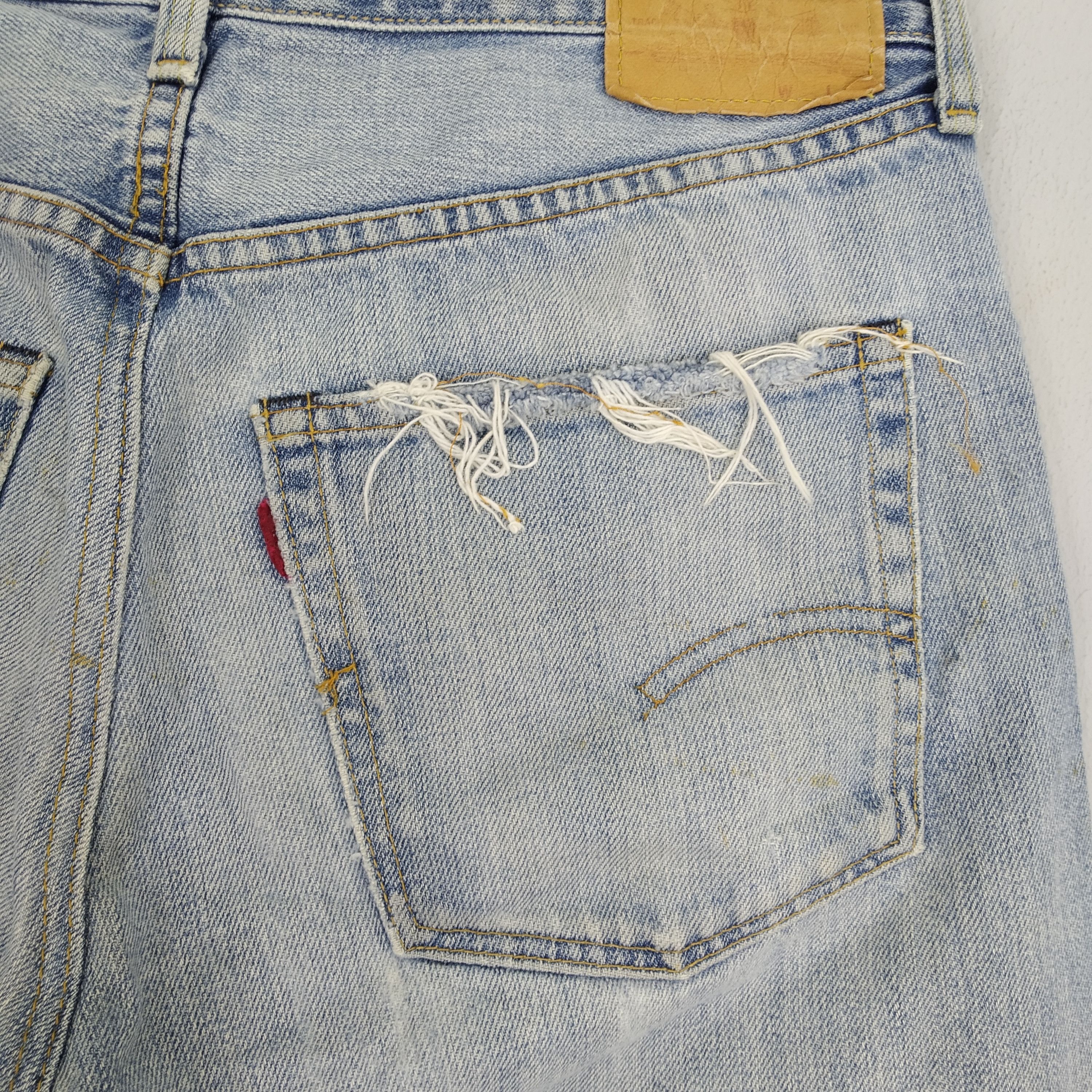 Levi's Vintage Levi's 501 Big E Ripped Denim Jeans Paint Splatter Size US 32 / EU 48 - 9 Thumbnail