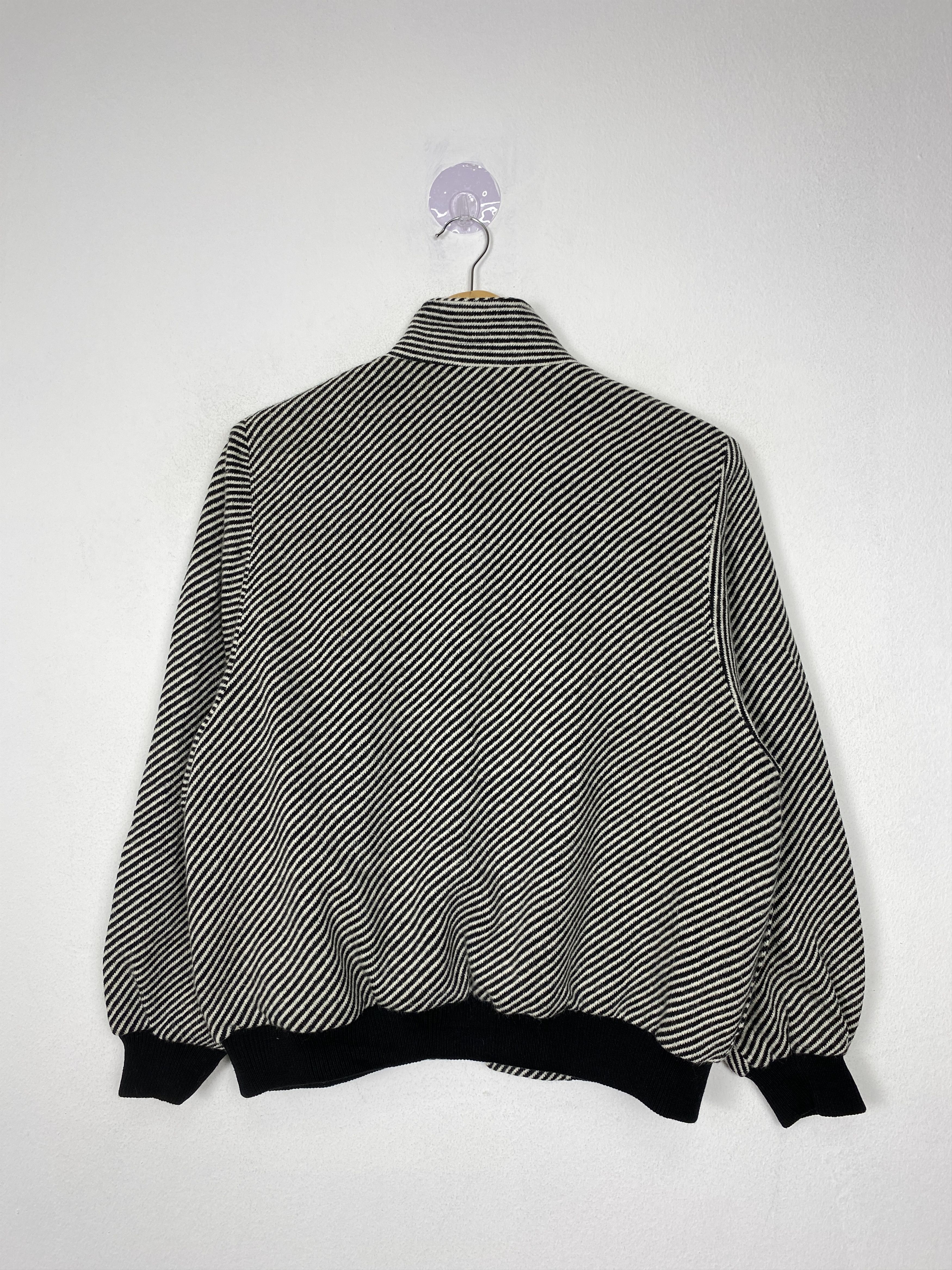Japanese Brand Vintage L.JOYFUL Striped Velvet Bombers Jacket Size US XL / EU 56 / 4 - 2 Thumbnail