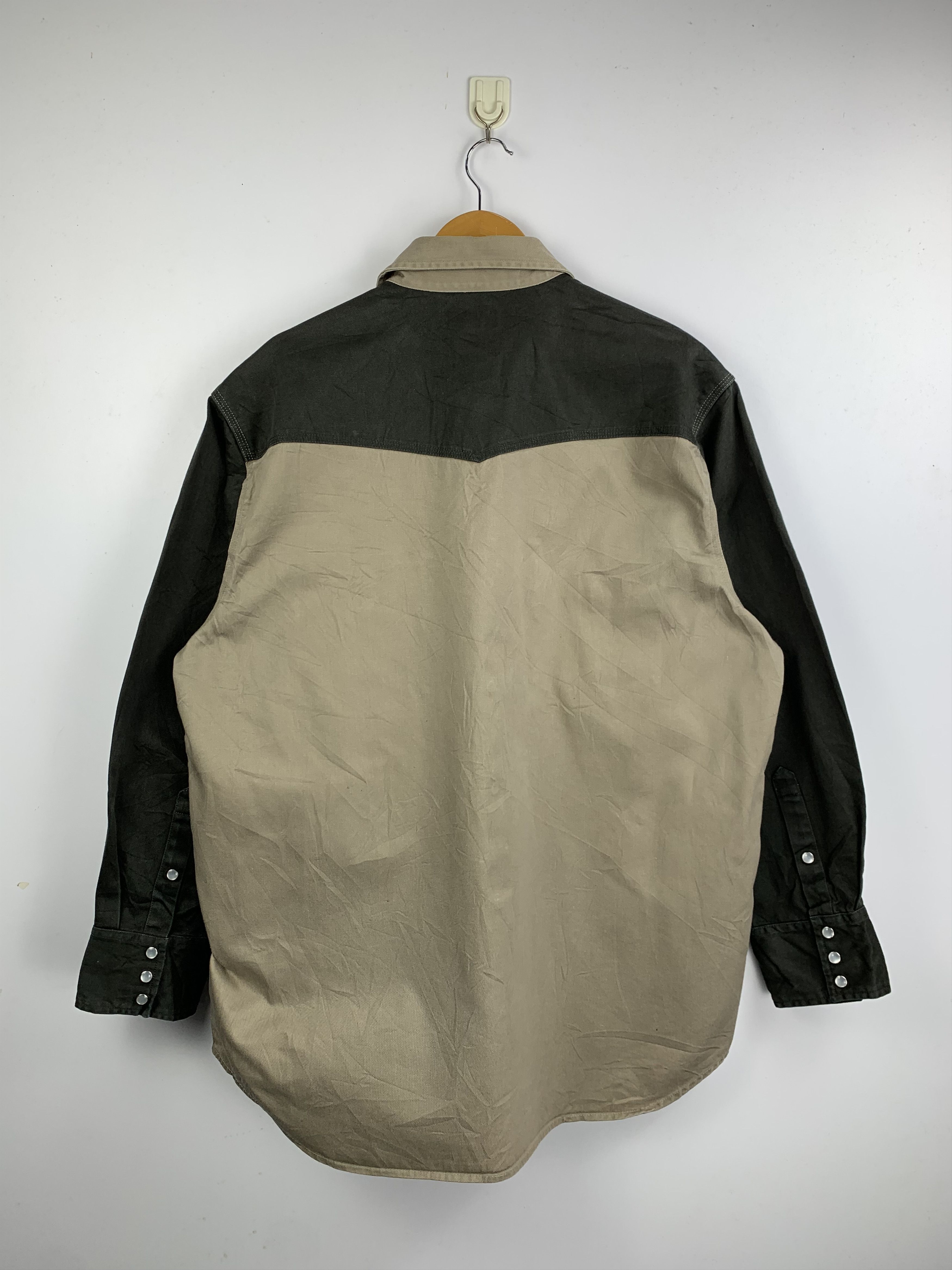 Carhartt Vintage CARHARTT Long Sleeve Plain Canvas Workwear Shirt Size US XL / EU 56 / 4 - 6 Thumbnail