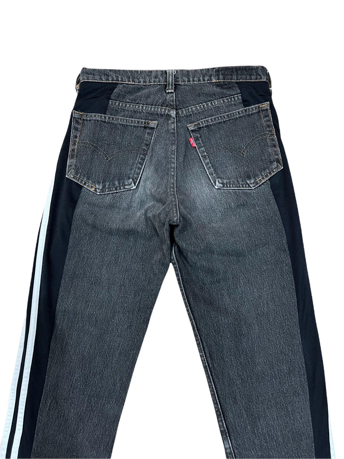 Levi's × Levi's Vintage Clothing Vintage Levis Hybrid Custom Cut Faded White Stripes Jeans Size US 26 / EU 42 - 4 Thumbnail