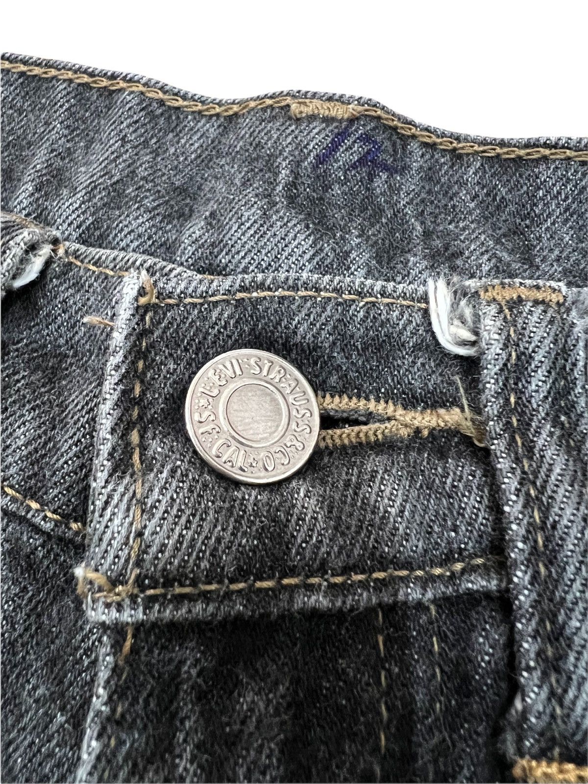 Levi's × Levi's Vintage Clothing Vintage Levis Hybrid Custom Cut Faded White Stripes Jeans Size US 26 / EU 42 - 8 Thumbnail
