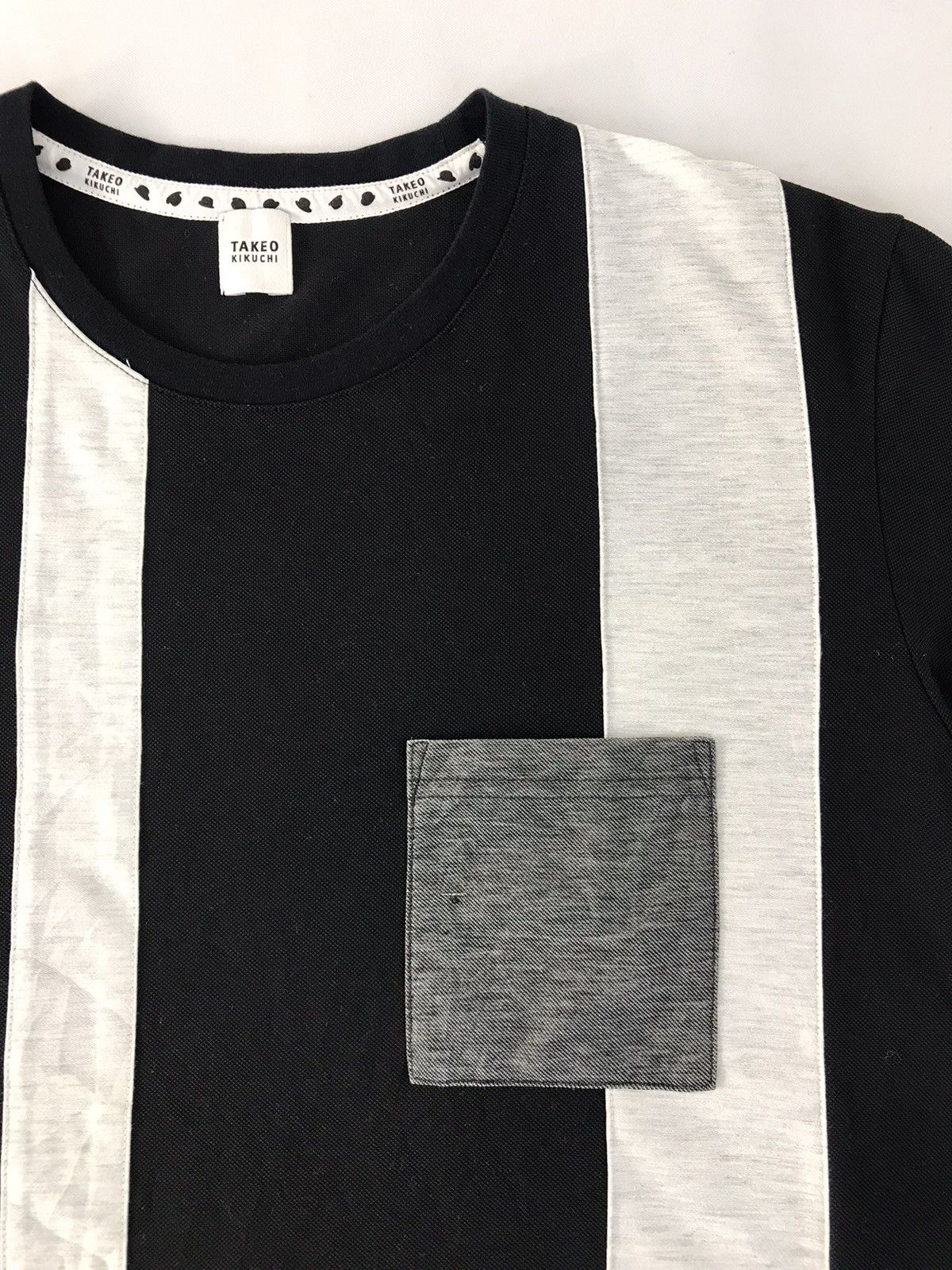 Takeo Kikuchi Takeo Kikuchi Singgle Pocket Striped Design Tee Size US M / EU 48-50 / 2 - 4 Thumbnail