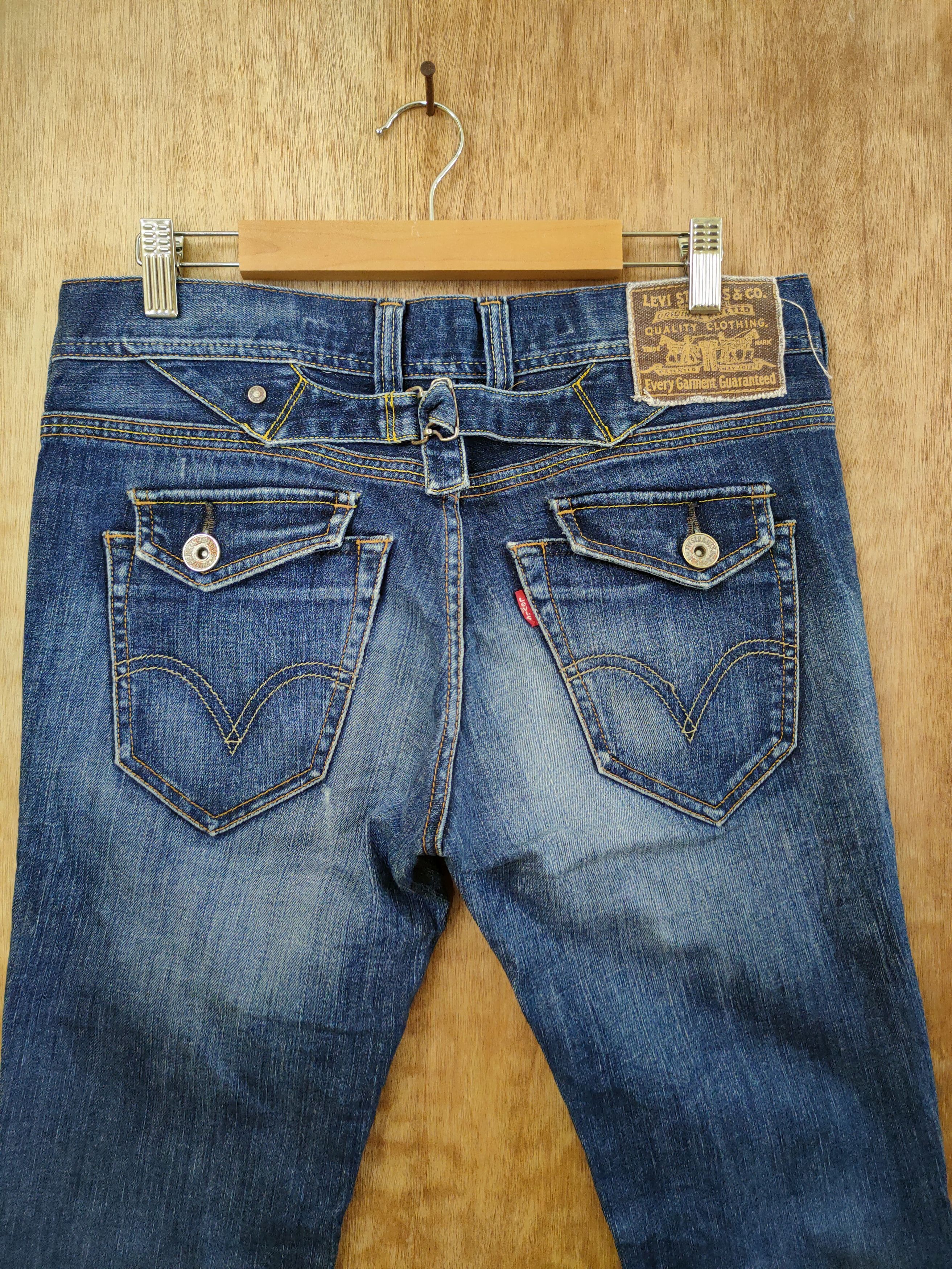 Levi's DL levis buckle back distressed denim jeans pants #46-817 Size 30" / US 8 / IT 44 - 9 Thumbnail