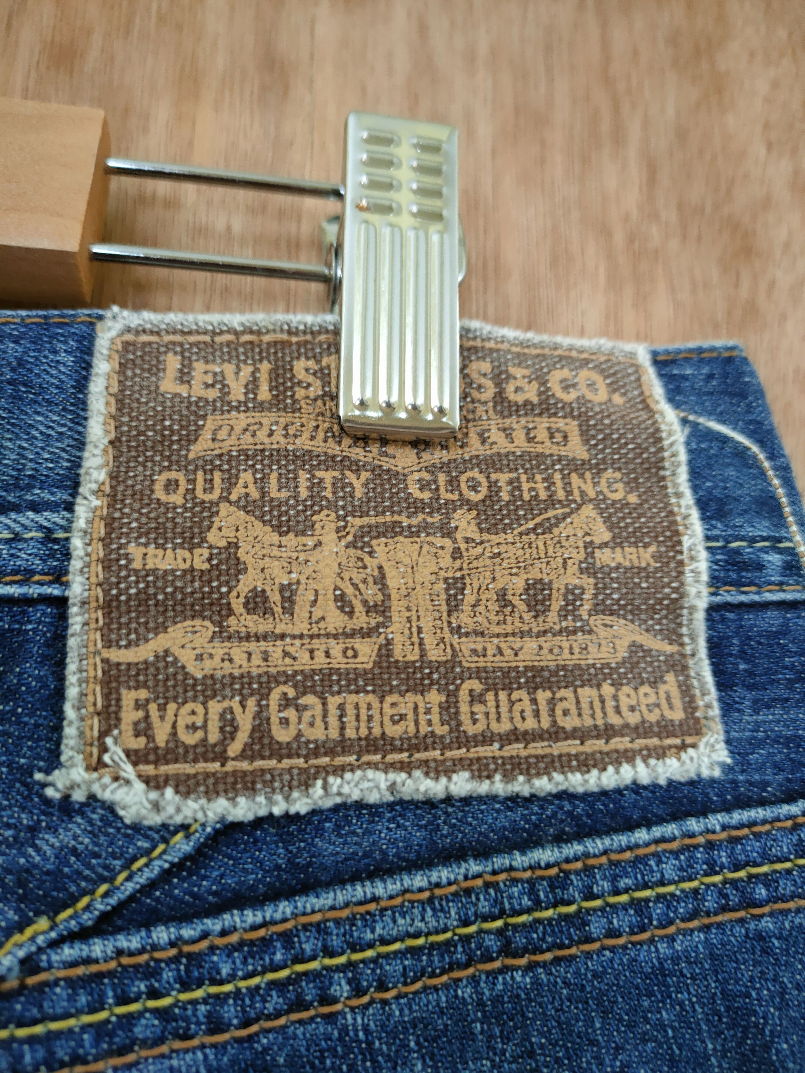 Levi's DL levis buckle back distressed denim jeans pants #46-817 Size 30" / US 8 / IT 44 - 10 Thumbnail