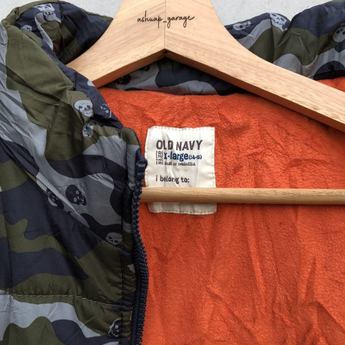 Old navy camo vest sales