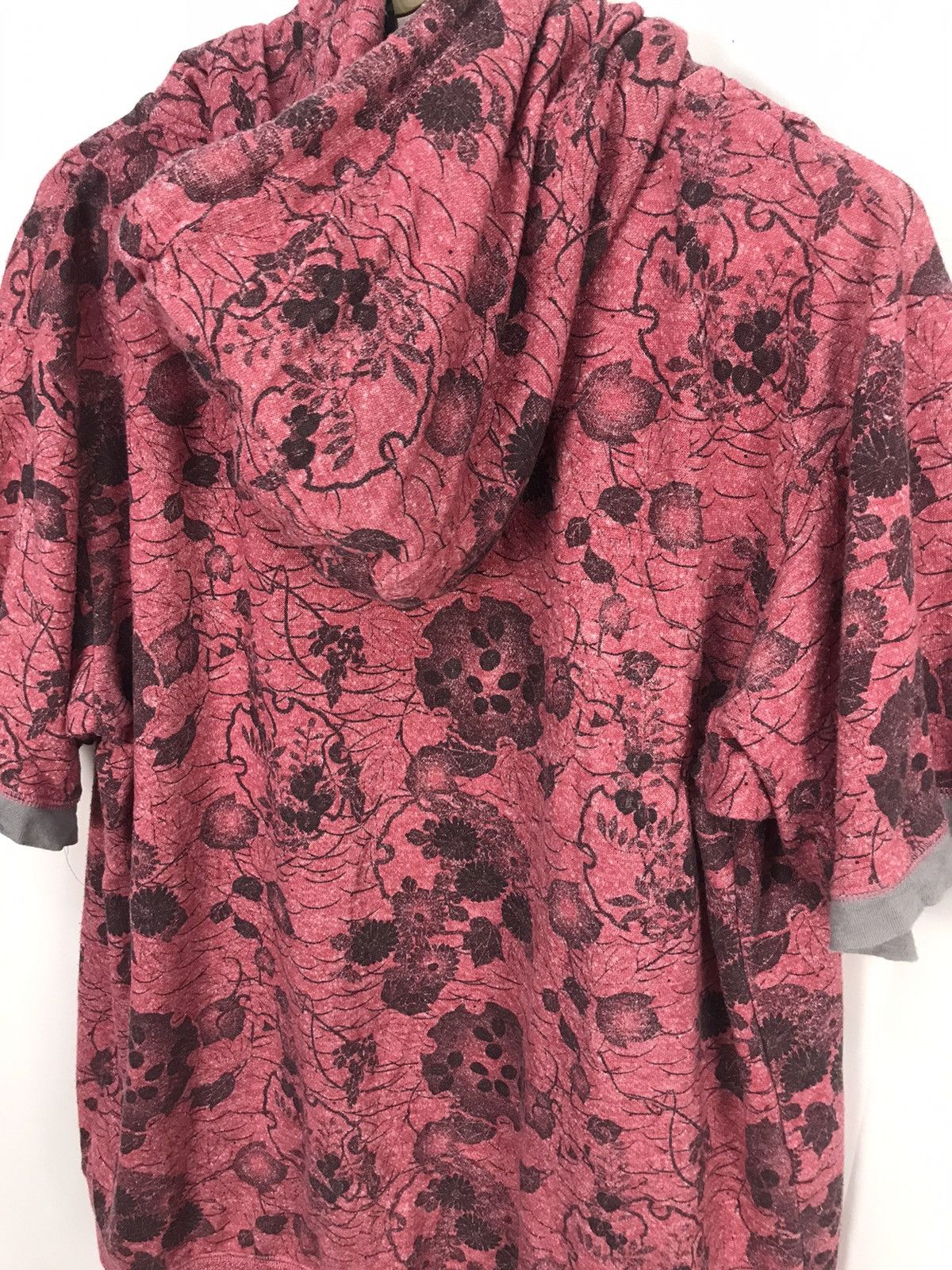 Japanese Brand Printed zipper hoodie shorts sleeve by seimon barai Size US L / EU 52-54 / 3 - 7 Thumbnail