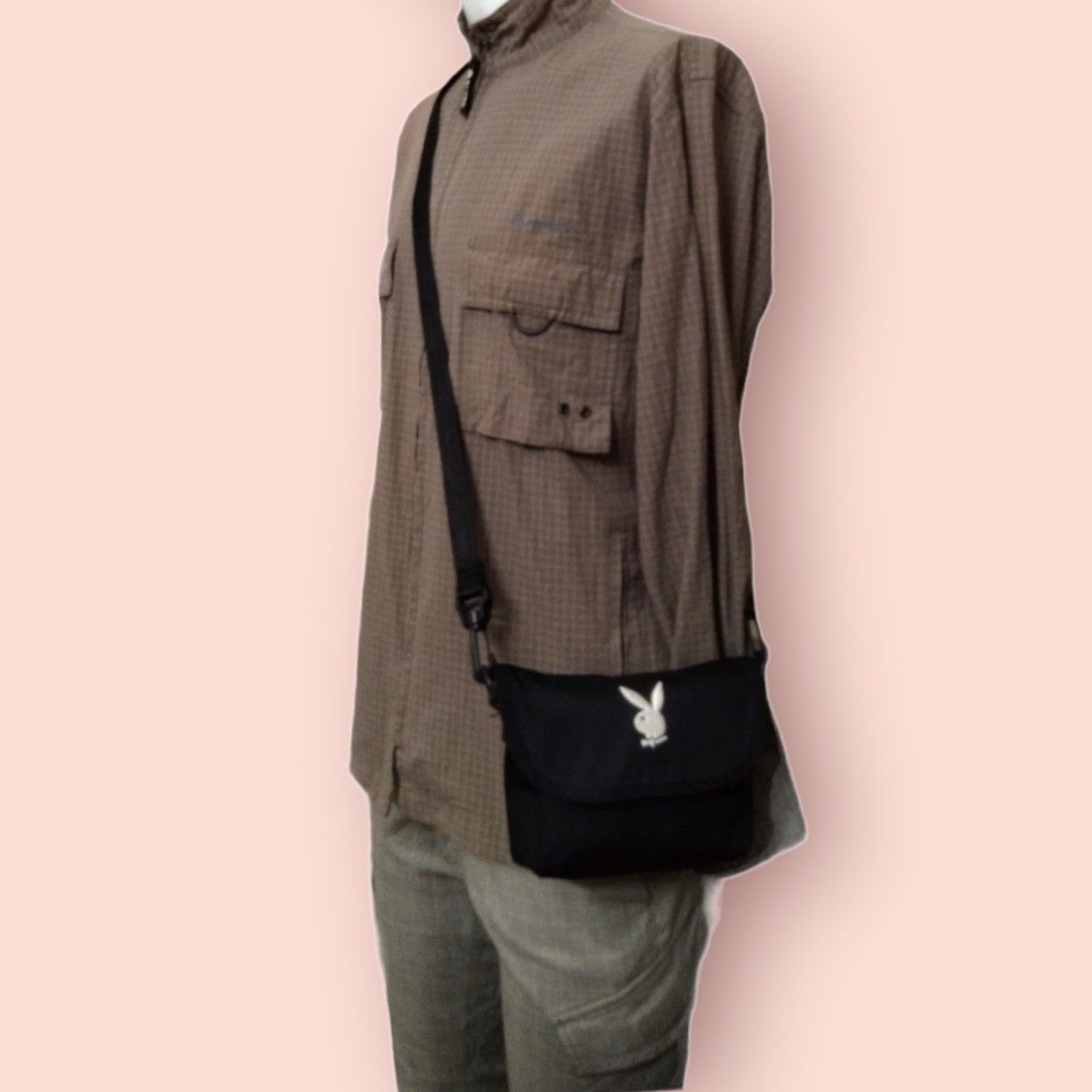 Japanese Brand × Playboy PLAYBOY EMBROIDERED BUNNY LOGO MINI CROSSBODY SLING BAG Size ONE SIZE - 3 Thumbnail