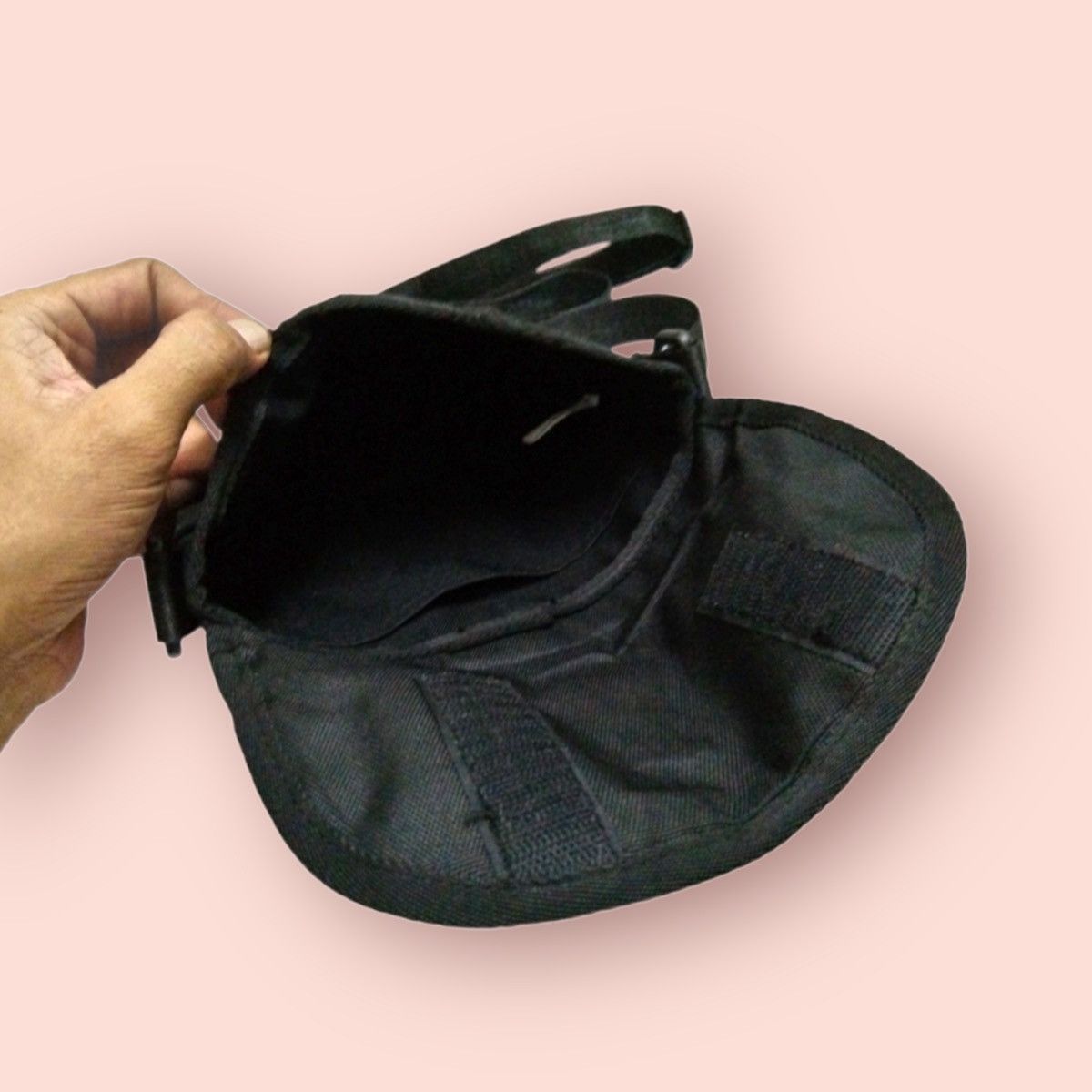 Japanese Brand × Playboy PLAYBOY EMBROIDERED BUNNY LOGO MINI CROSSBODY SLING BAG Size ONE SIZE - 10 Thumbnail