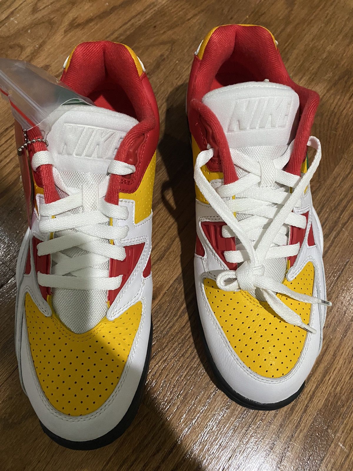 Nike × Supreme Supreme x Nike Air Trainer 3 low Size US 10 / EU 43 - 3 Thumbnail