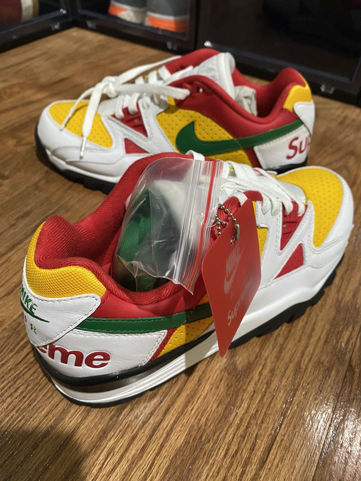 Nike × Supreme Supreme x Nike Air Trainer 3 low Size US 10 / EU 43 - 1 Thumbnail