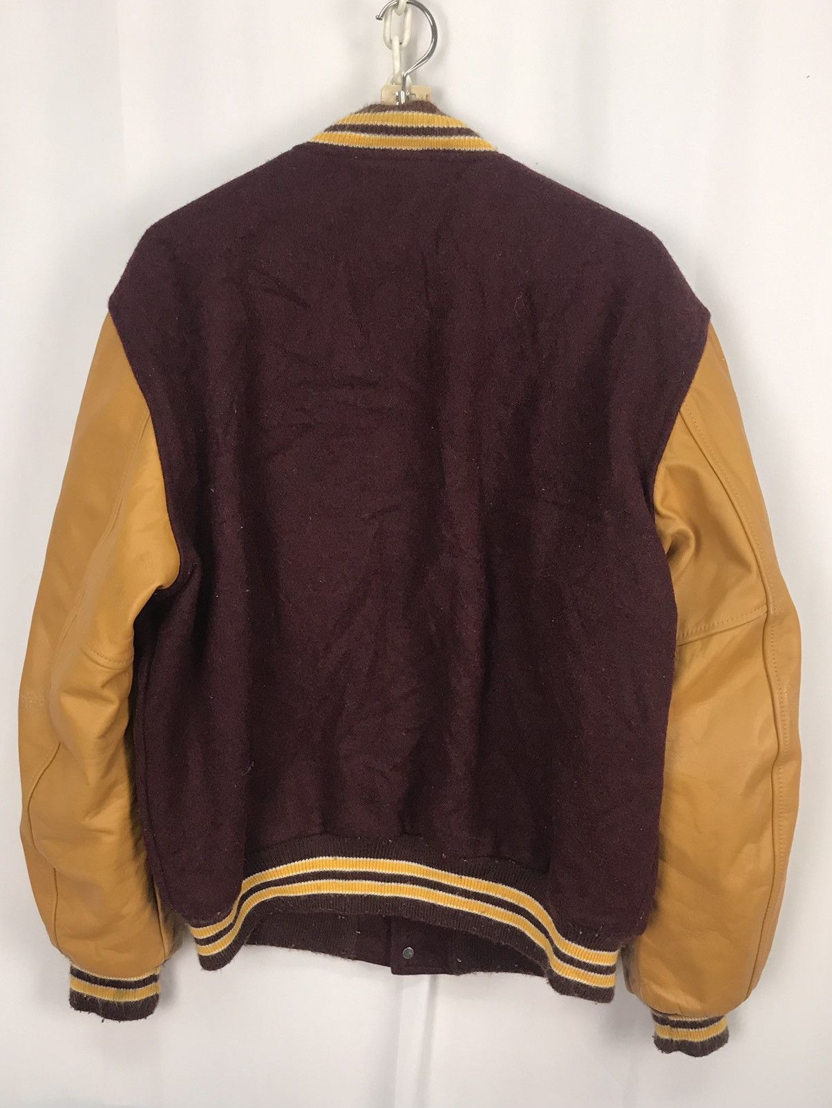 Vintage Vintage butwin union made leather sleeve wool varsity Size US L / EU 52-54 / 3 - 10 Thumbnail