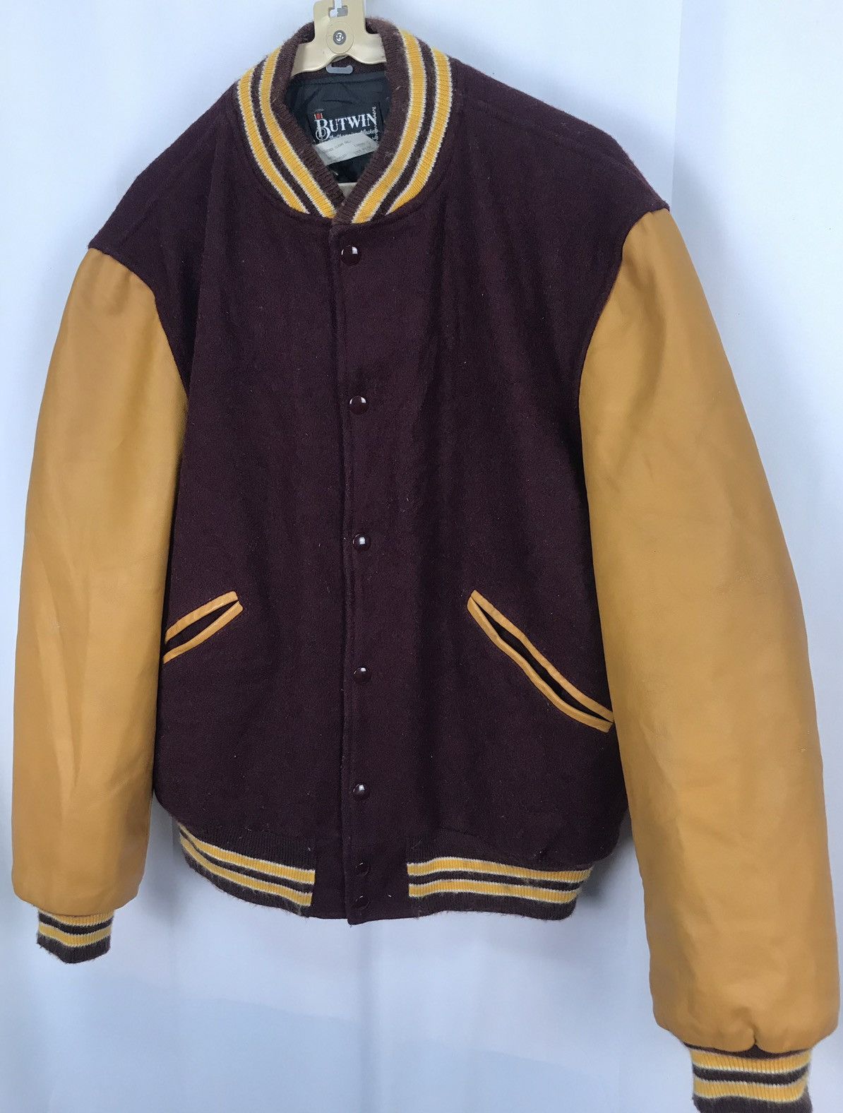 Vintage Vintage butwin union made leather sleeve wool varsity Size US L / EU 52-54 / 3 - 9 Thumbnail