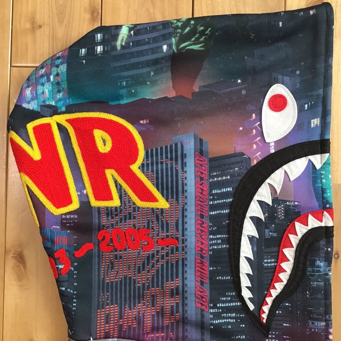 Bape BAPE NEON TOKYO shark full zip hoodie a bathing ape Size US S / EU 44-46 / 1 - 4 Thumbnail
