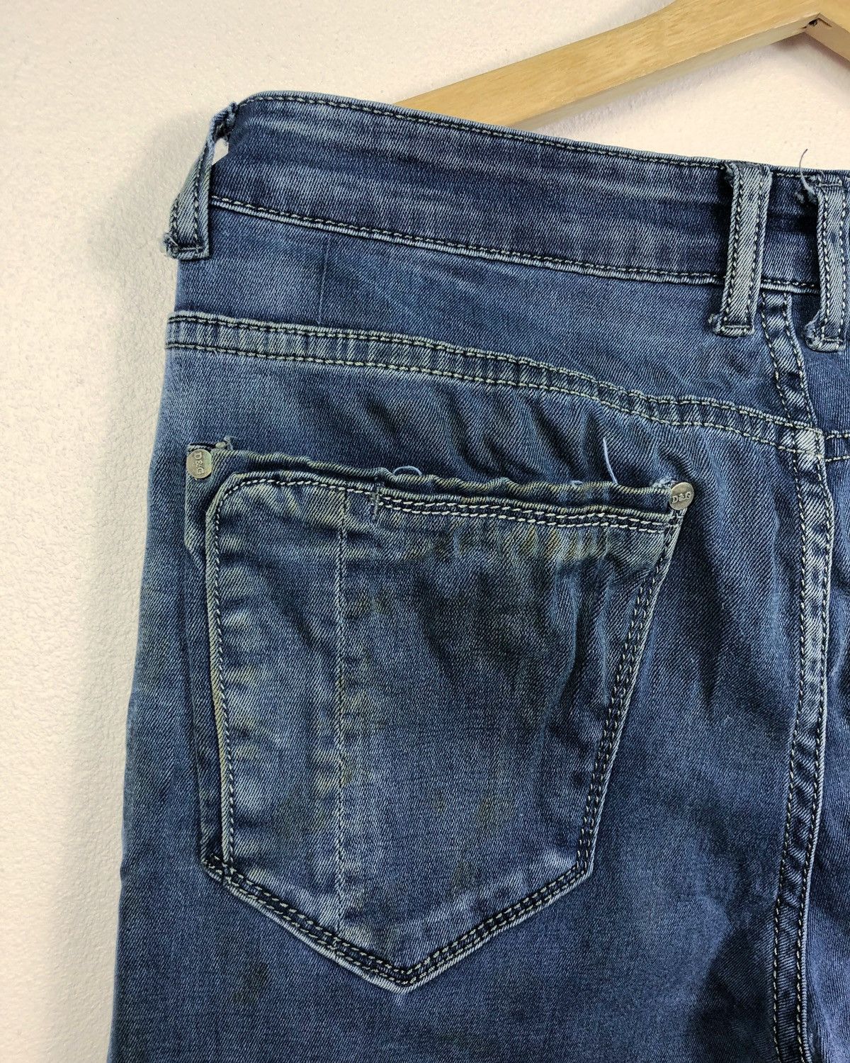 Dolce & Gabbana Rare Dolce & Gabbana Distressed Denim Jeans Made in Italy Size US 32 / EU 48 - 11 Thumbnail