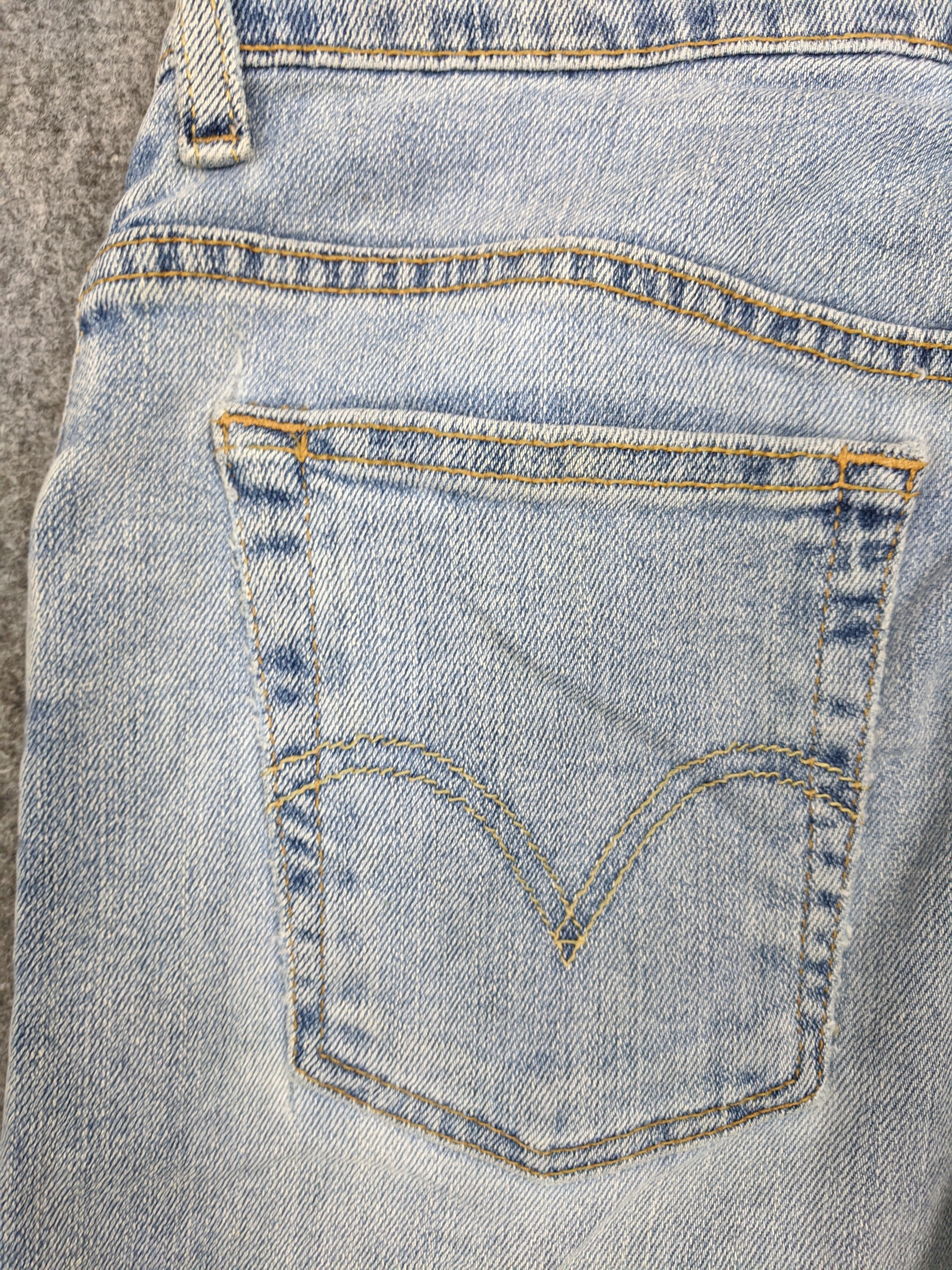 Levi's Vintage Levis 550 Jeans DP0627 Size US 30 / EU 46 - 12 Thumbnail