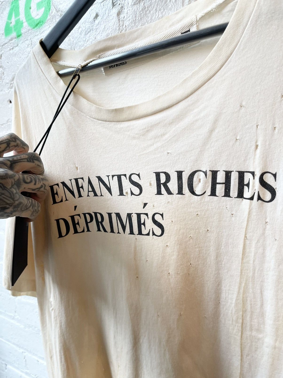 Enfants Riches Deprimes ERD 1ST SEASON ! NEW THRASHED LOGO SHIRT L/XL 4Gseller Size US L / EU 52-54 / 3 - 9 Thumbnail
