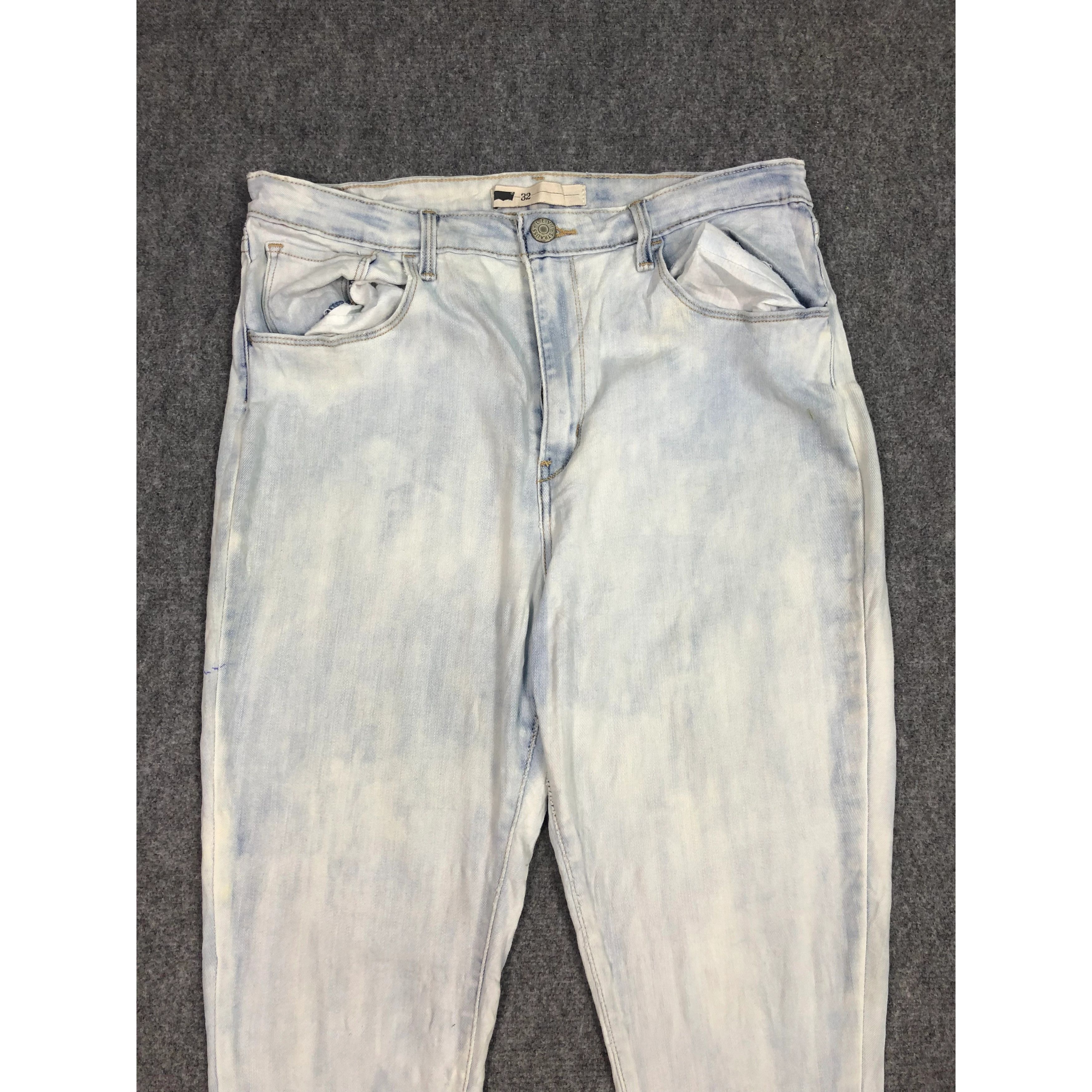 Levi's Vintage Levis Blue Faded Denim Jeans DP0208 Size US 30 / EU 46 - 3 Thumbnail