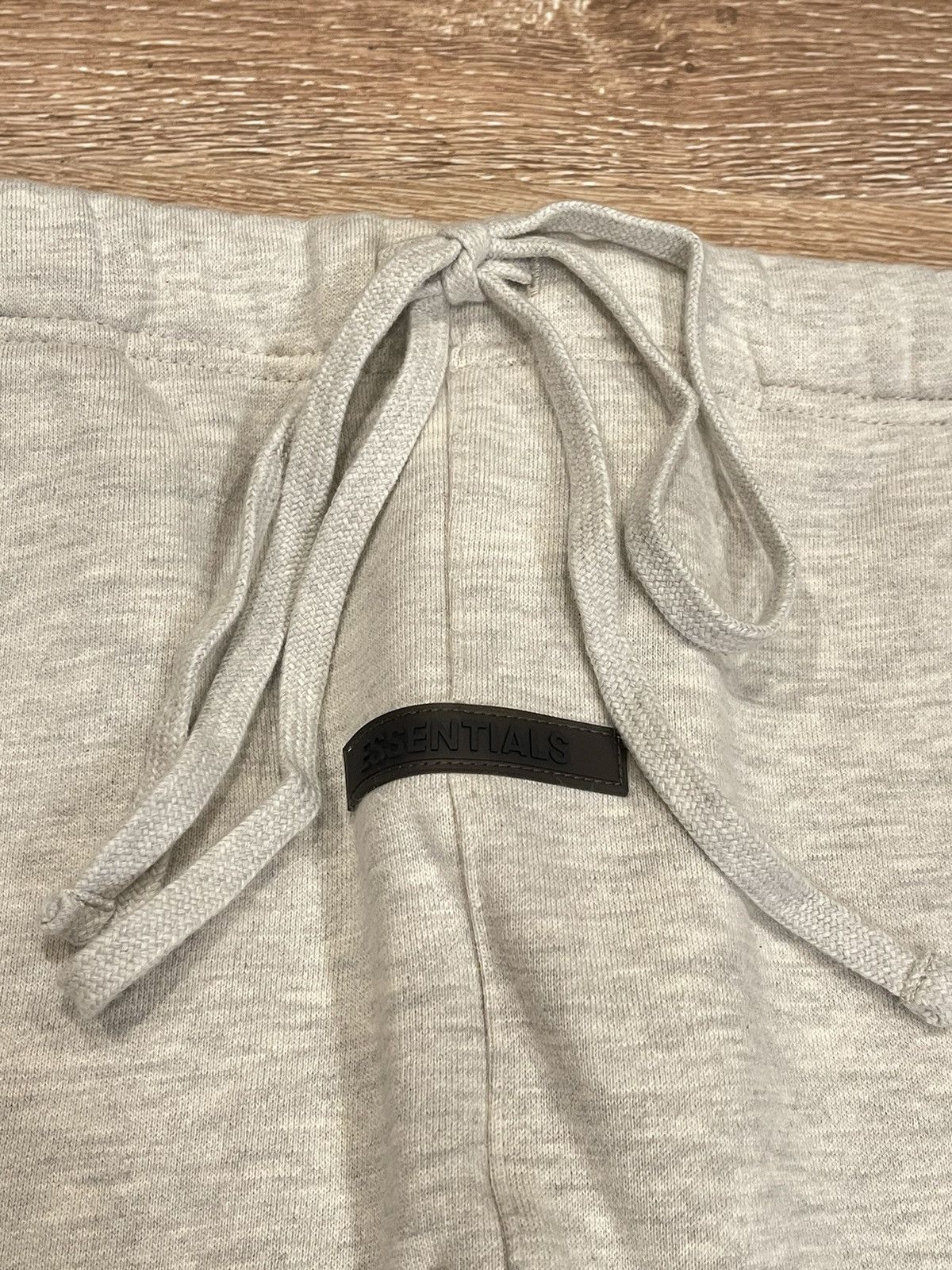 Fear of God Fear of God Essentials Core Oatmeal Sweatpants XXL Size US 38 / EU 54 - 4 Thumbnail