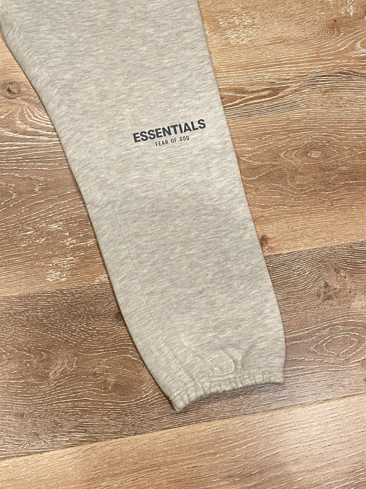 Fear of God Fear of God Essentials Core Oatmeal Sweatpants XXL Size US 38 / EU 54 - 3 Thumbnail