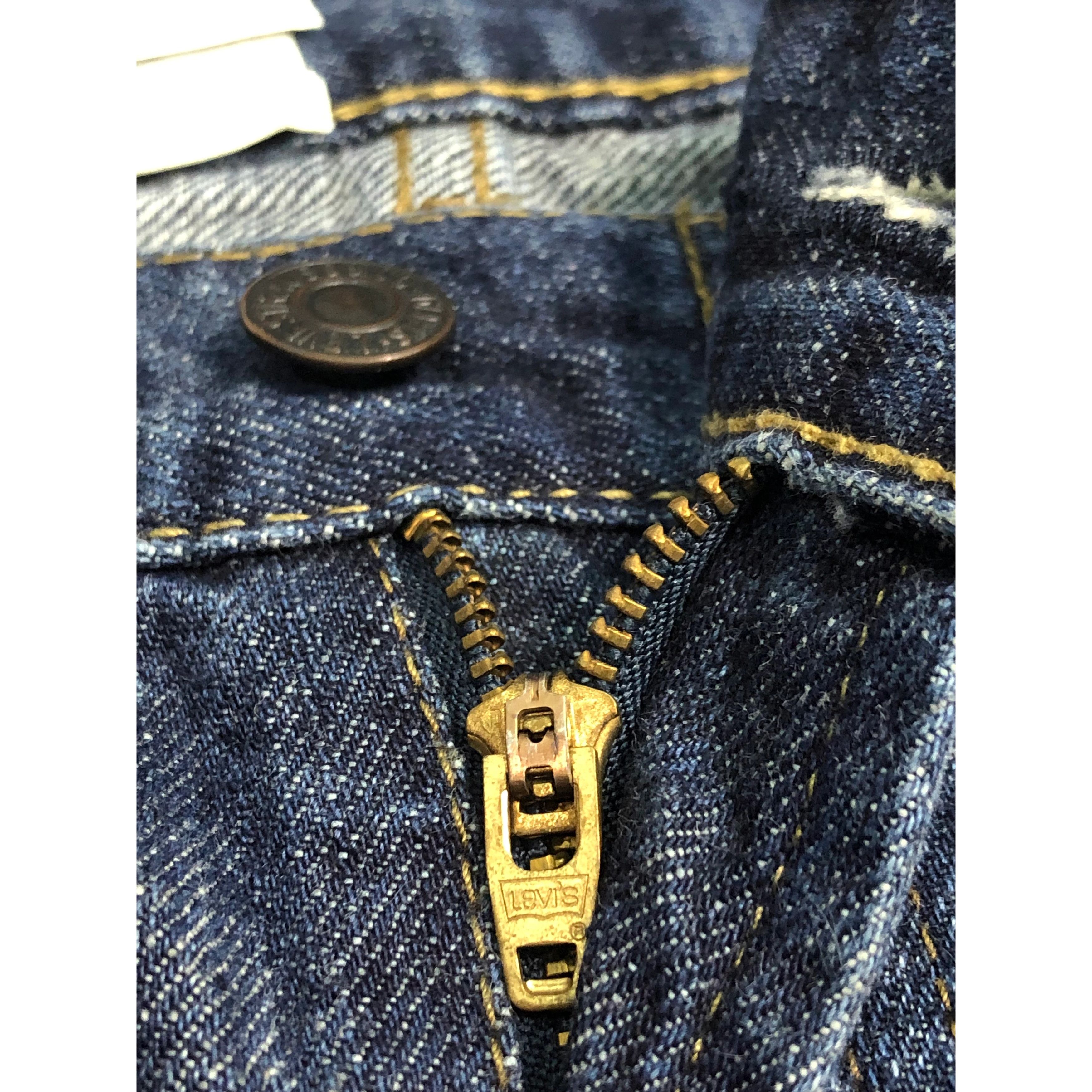 Levi's Vintage Levis 550 Relaxed Fit Faded Denim DP0178 Size US 30 / EU 46 - 7 Thumbnail