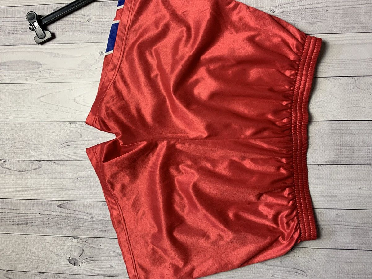 Adidas × Vintage Vintage soccer shorts Bayern Munich adidas equipment size L Size US 34 / EU 50 - 7 Thumbnail
