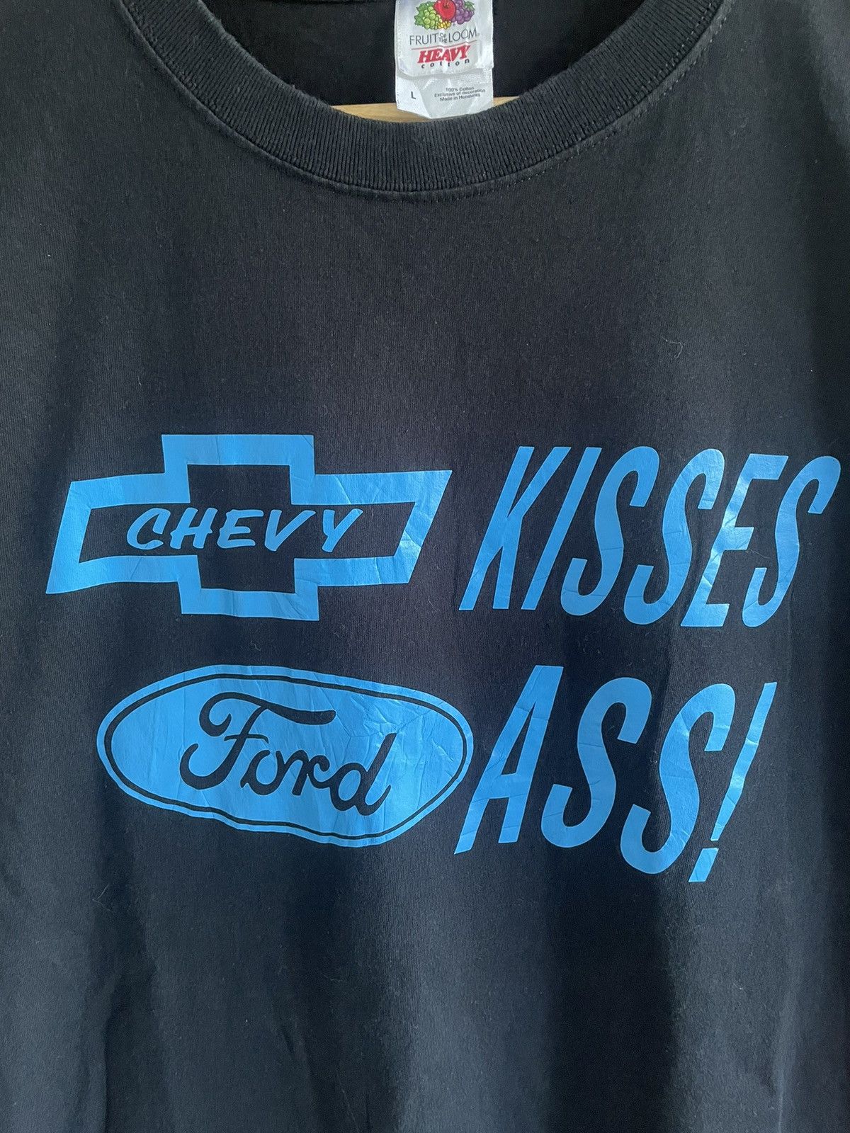 Fruit Of The Loom Parody Chevy Kisses Ford Ass ! Black T-Shirt Size US L / EU 52-54 / 3 - 2 Thumbnail