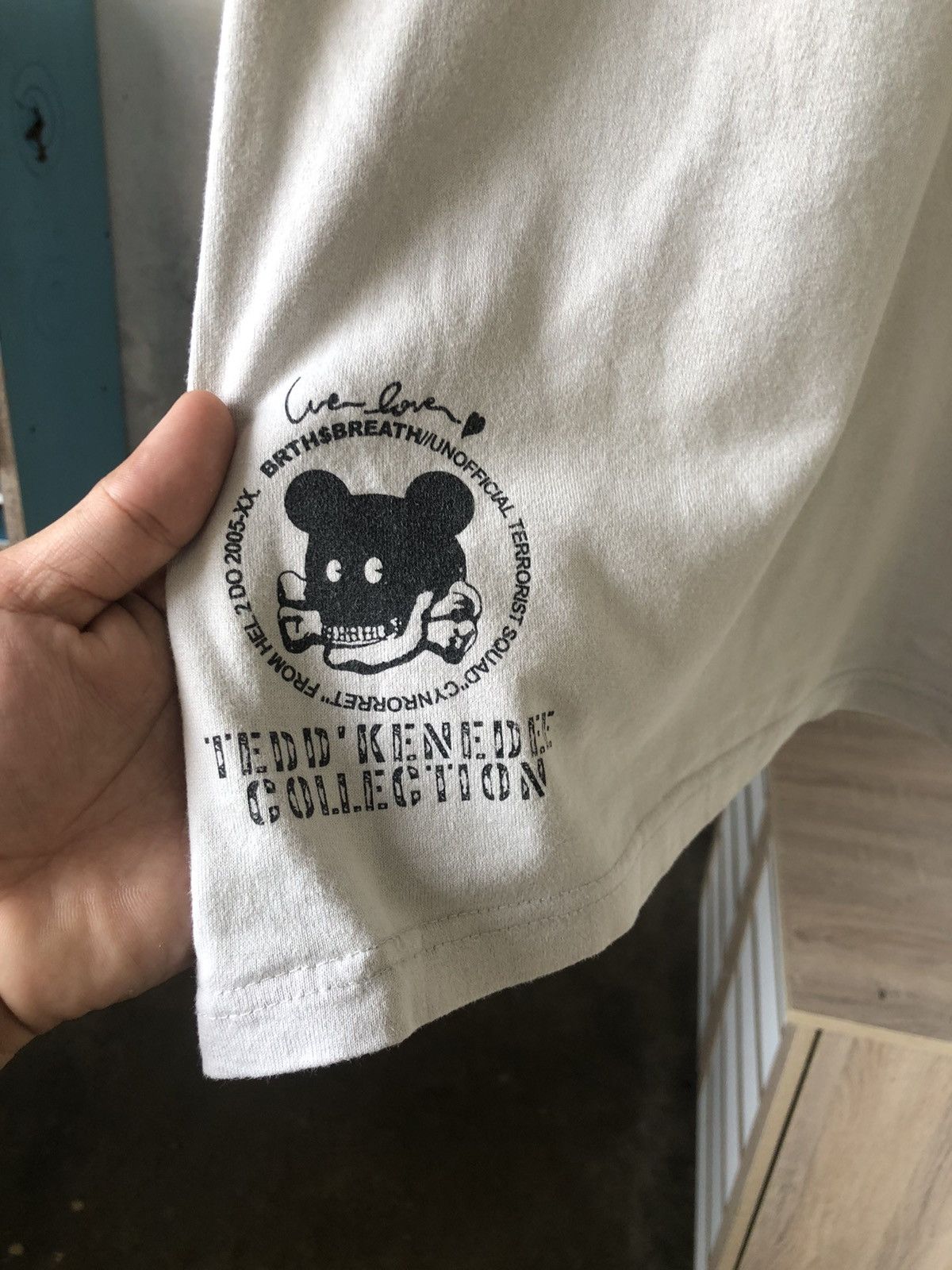 Japanese Brand Vintage BRTH Breath x Teed Kenedee Terrorist Squad T-Shirt Size US L / EU 52-54 / 3 - 15 Thumbnail