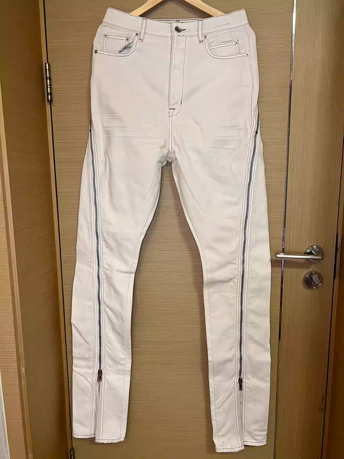 Rick Owens Rick owens 22SS Banana Cut Zipper Pants Banana Pants Size US 30 / EU 46 - 1 Thumbnail