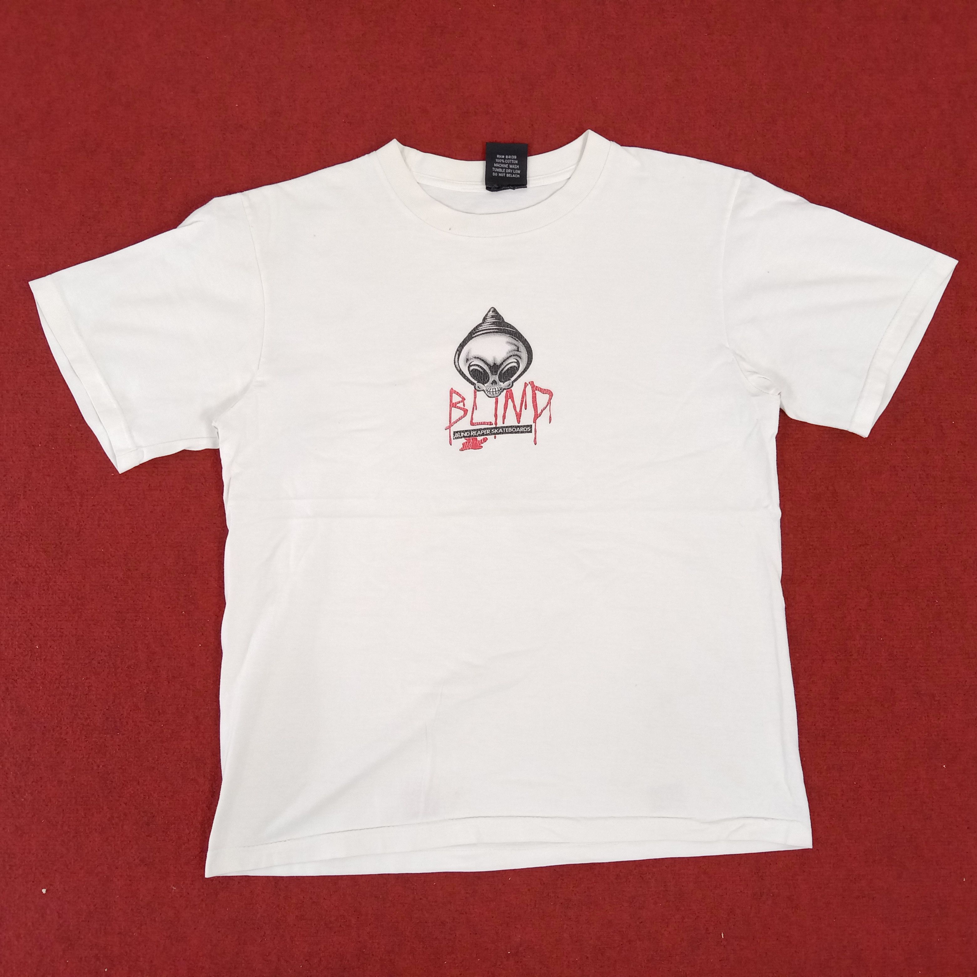 Vintage Blind Skateboards Streetwear Alien Design Vintage Tshirt Size US L / EU 52-54 / 3 - 3 Thumbnail
