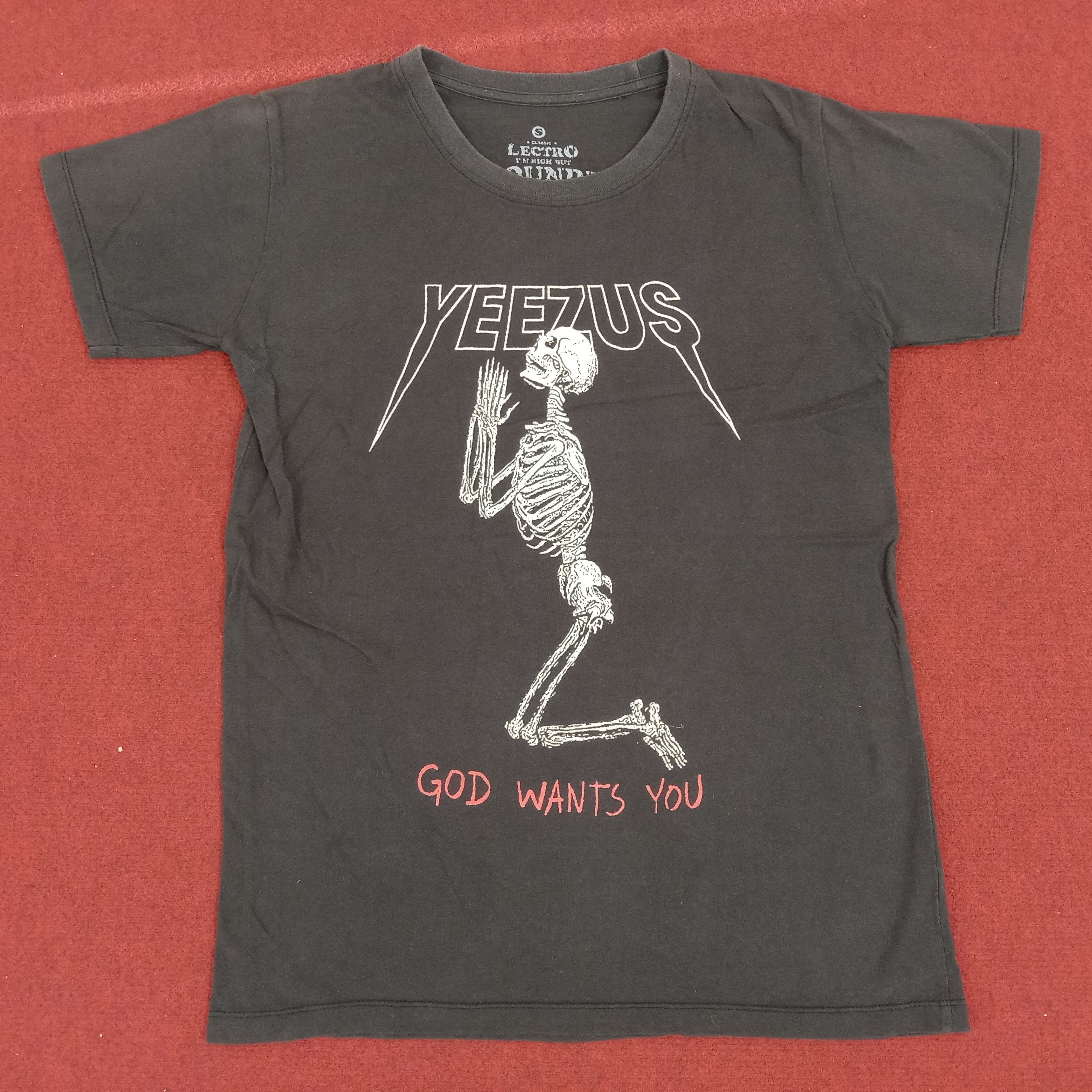 Rap Tshirt Skulls Design Streetwear Style